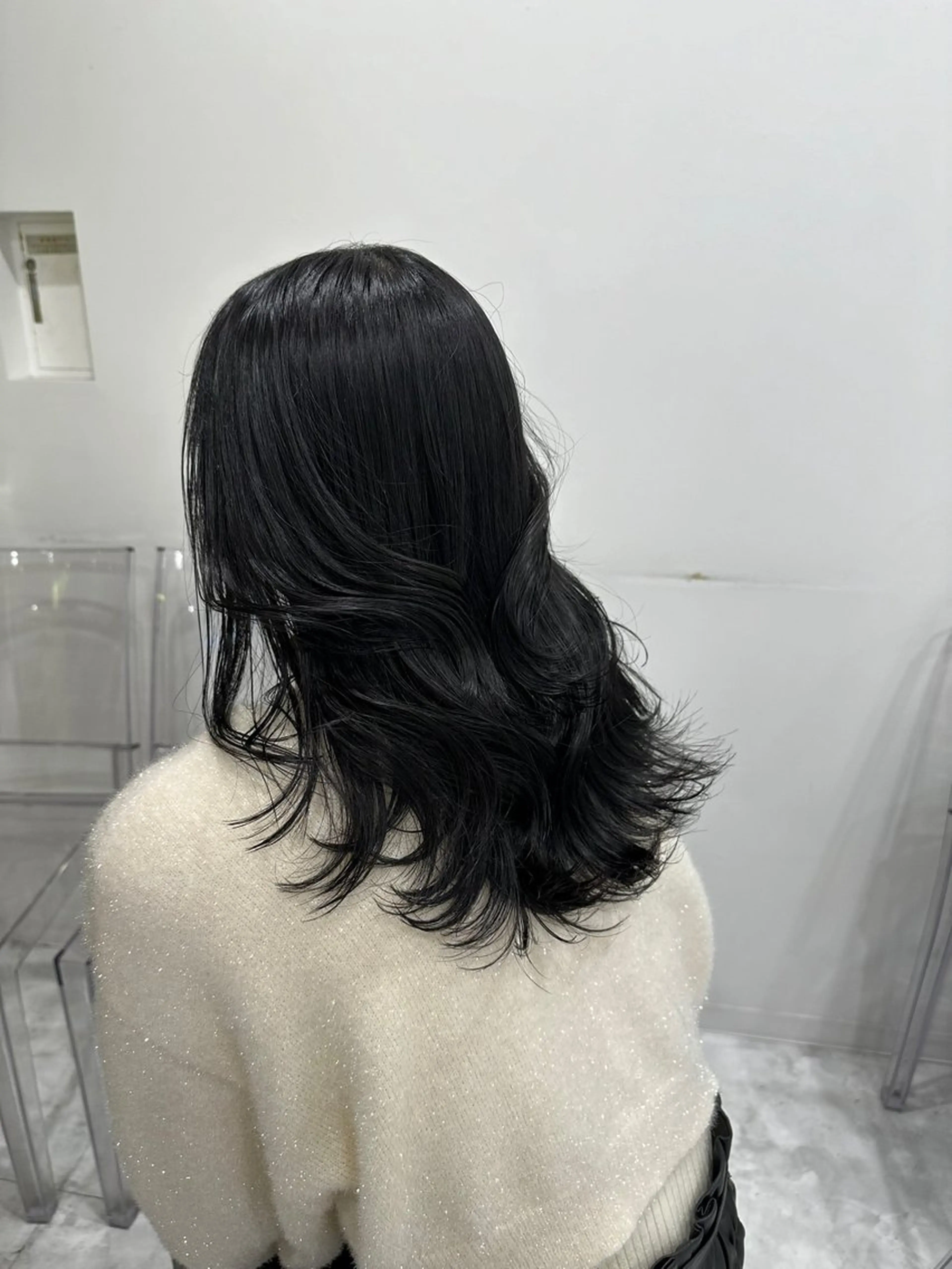 ロング カラー 透明感カラー 髪質改善 ヘアカラー トリートメント 韓国暗髪🩶レイヤー 🩶hayatoのヘアスタイル