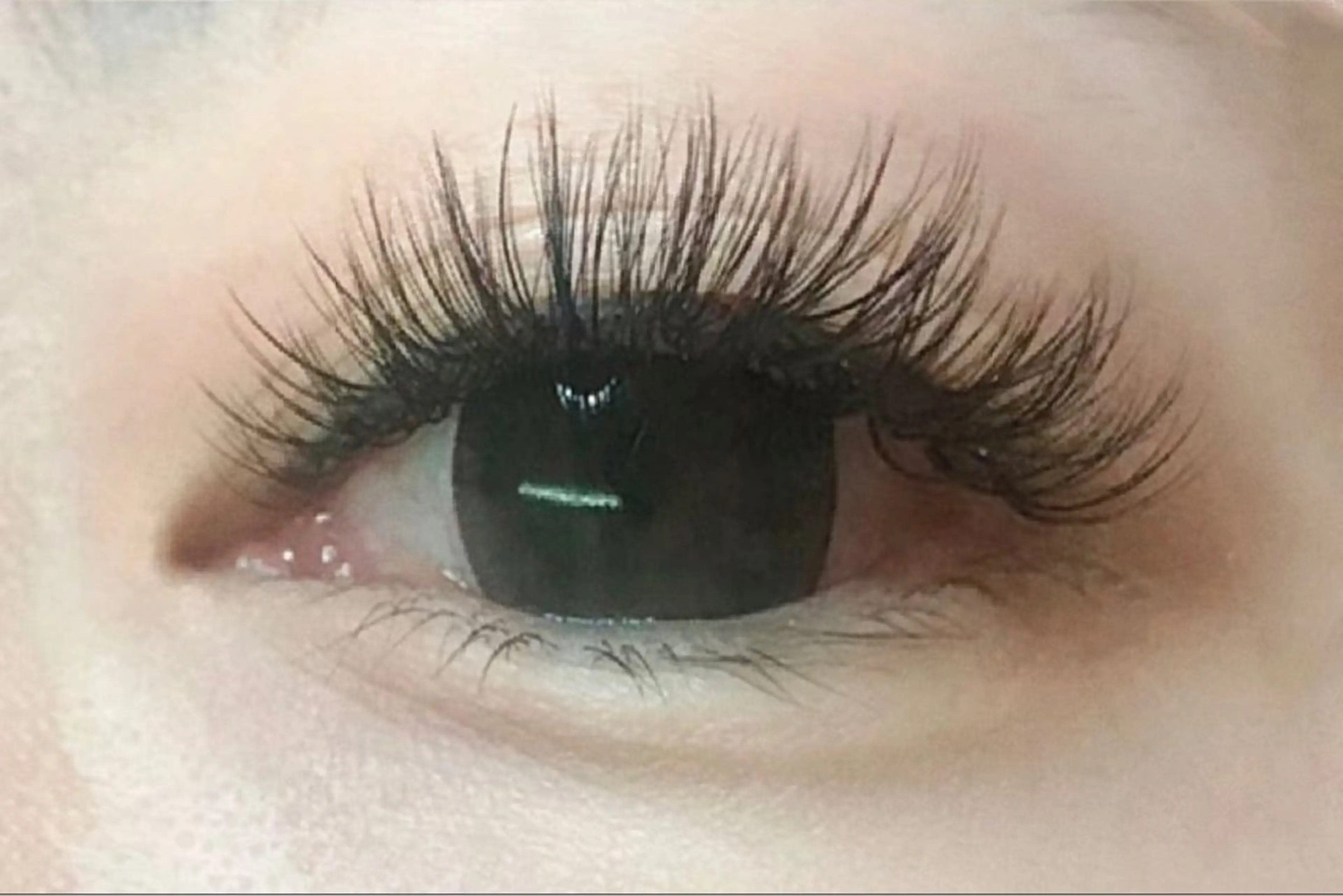 マツエク・マツパ ボリュームラッシュ W salon アイラッシュのマツエク・マツパデザイン