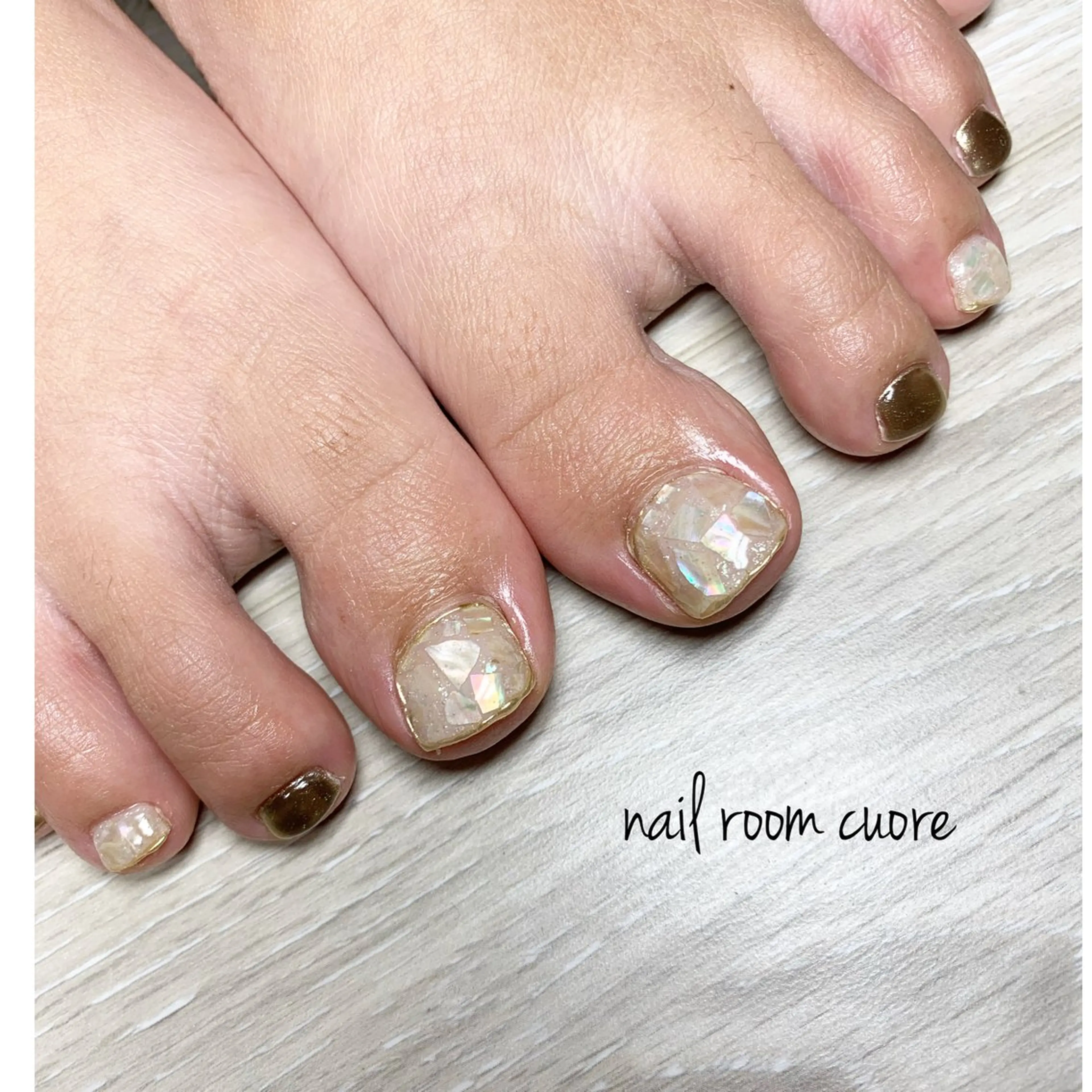 ネイル フットネイル nail room  cuore所属・松尾 典子のネイルデザイン