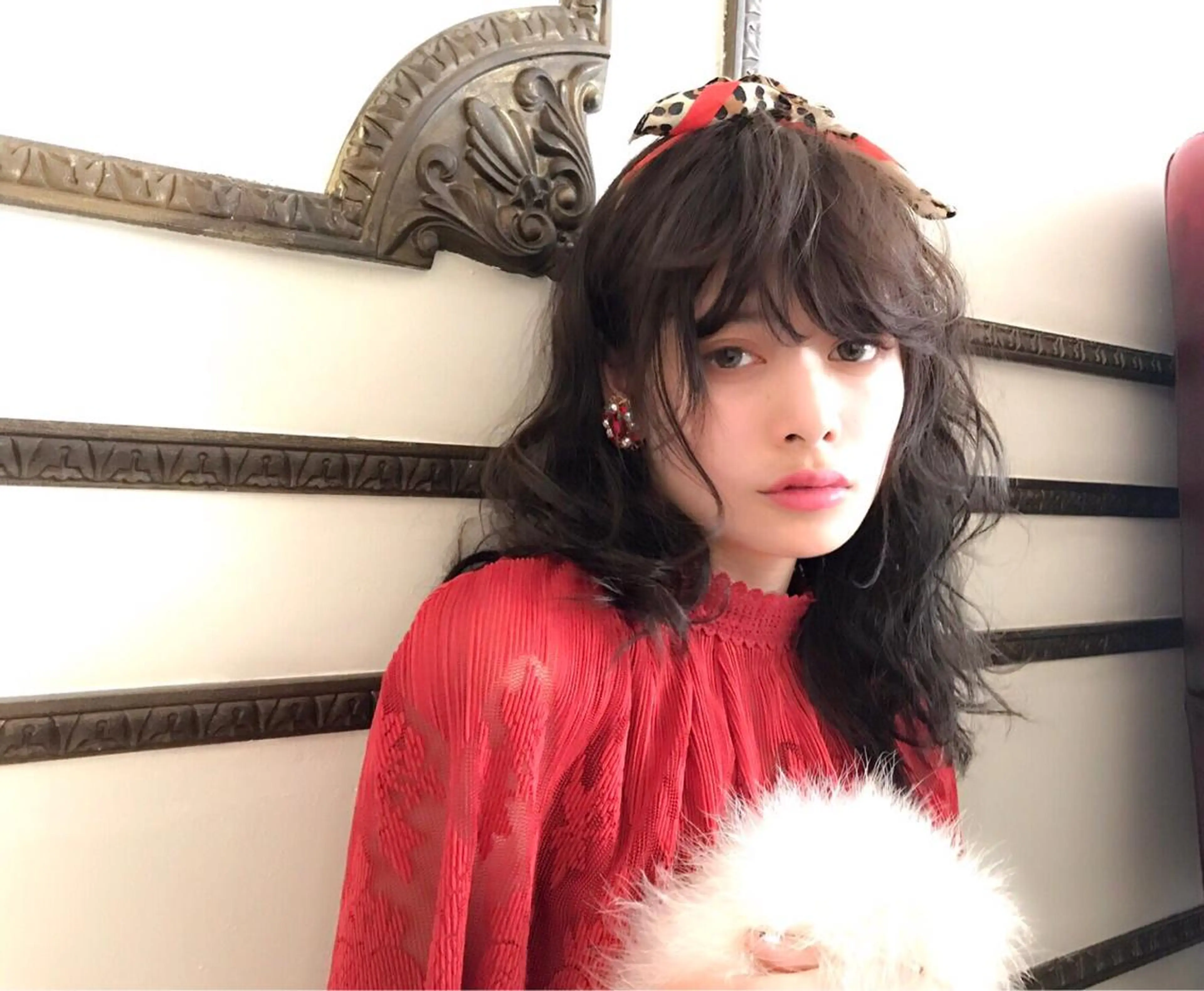 セミロング カラー パーマ アッシュ ネイビーカラー 仲西 愛鈴のヘアスタイル