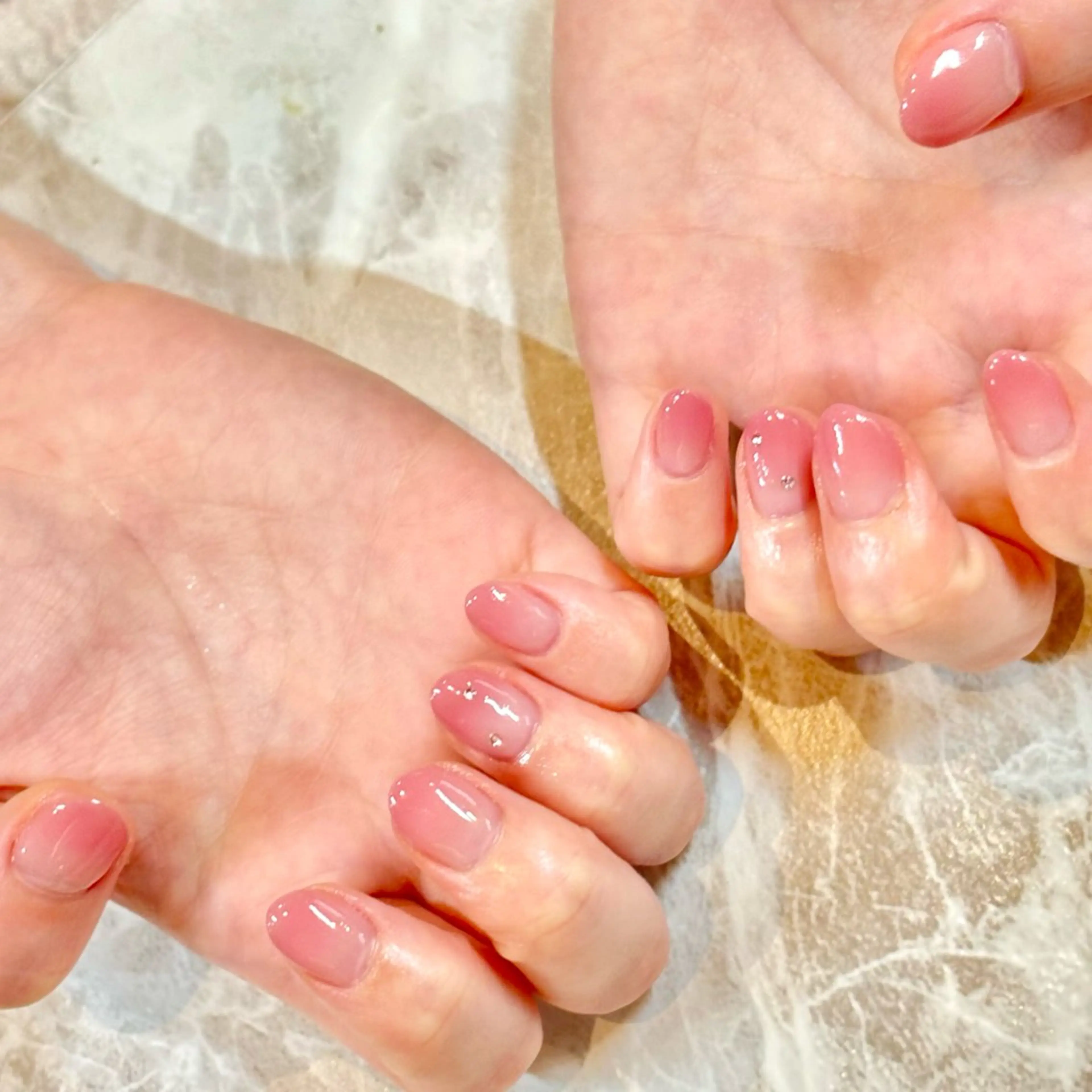 ネイル グラデーション ピンク ストーンネイル SEPT NAIL こばやしのネイルデザイン