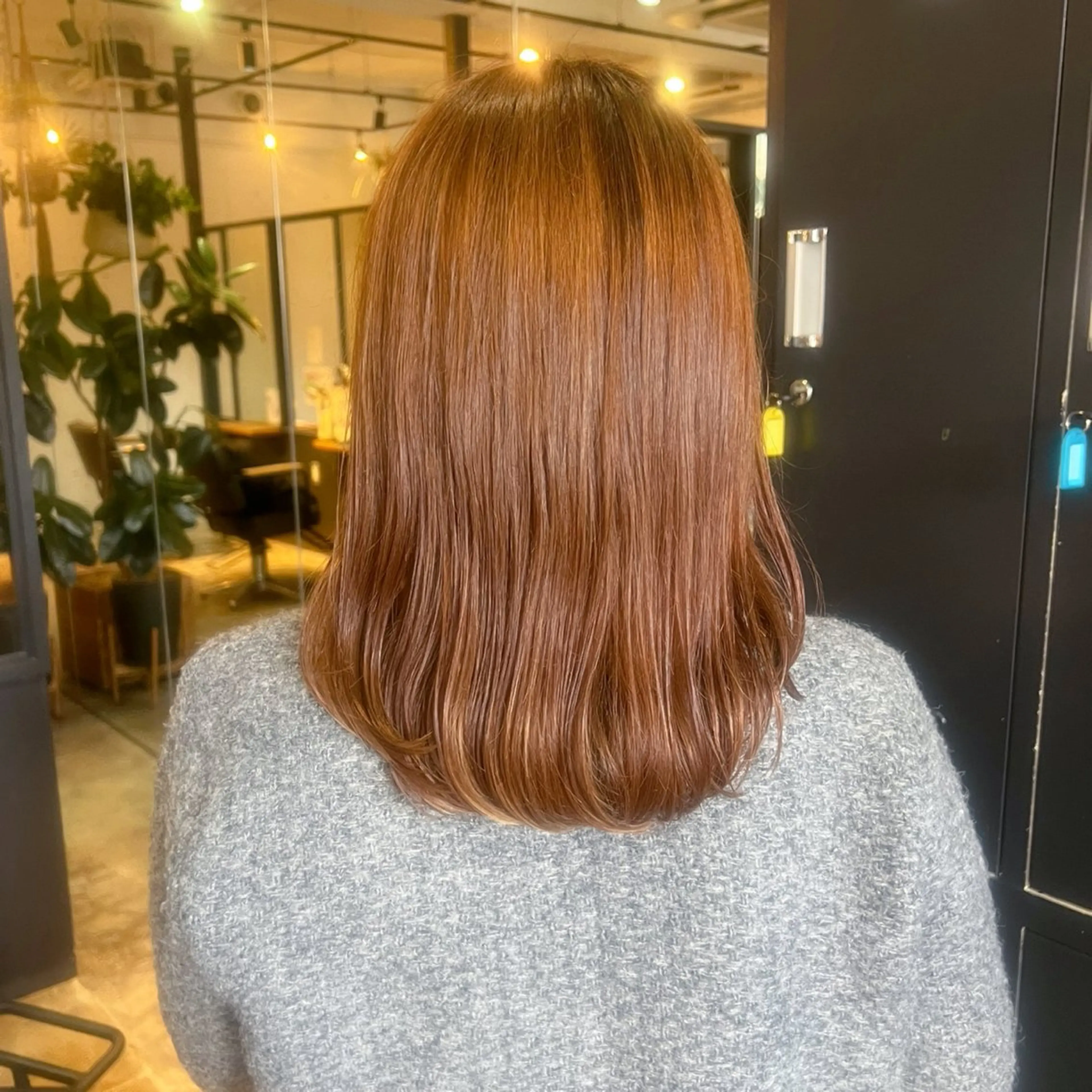 セミロング 🍑FERIAfam 桃山台　仲本七星🍑のヘアスタイル