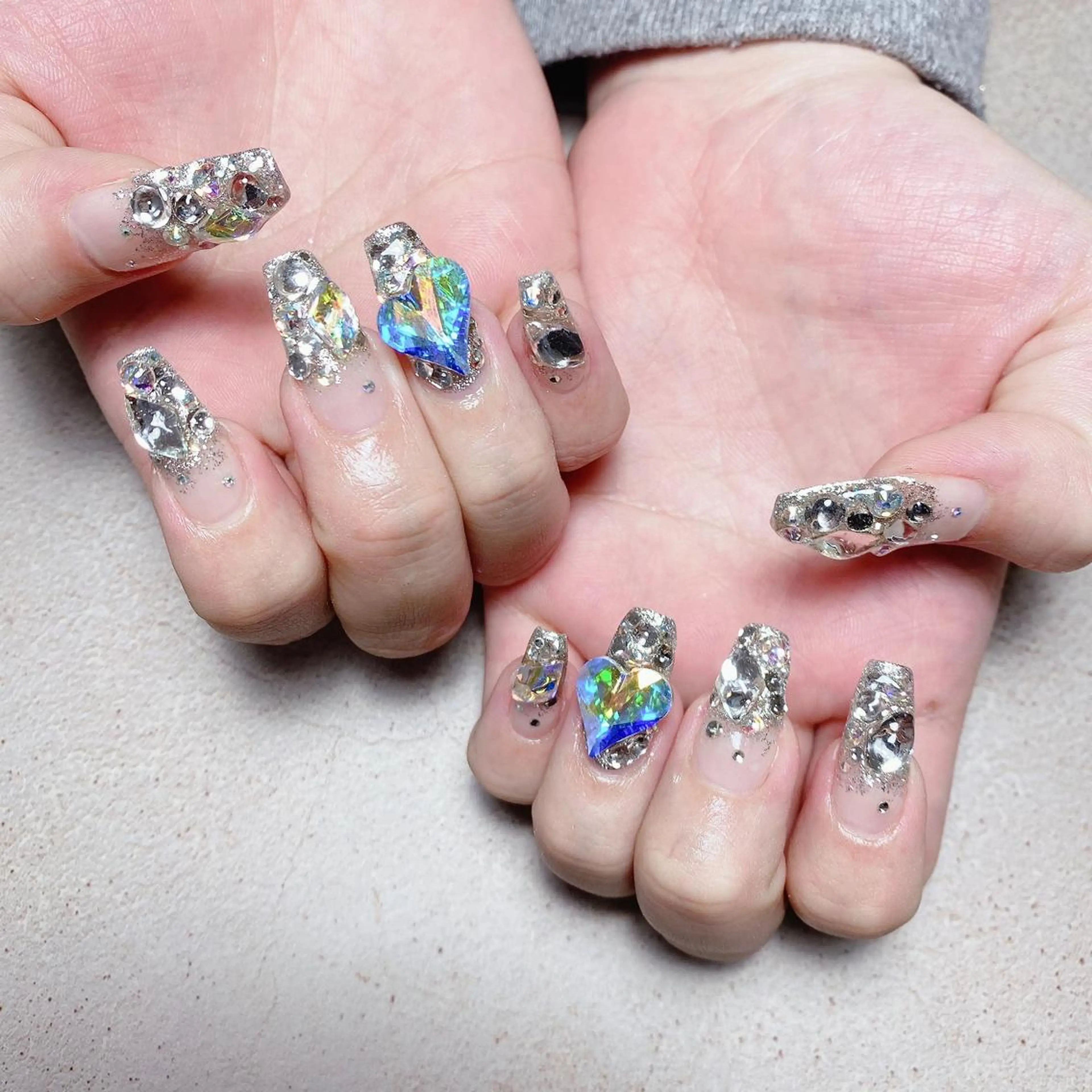 ネイル 菅 恵奈のネイルデザイン