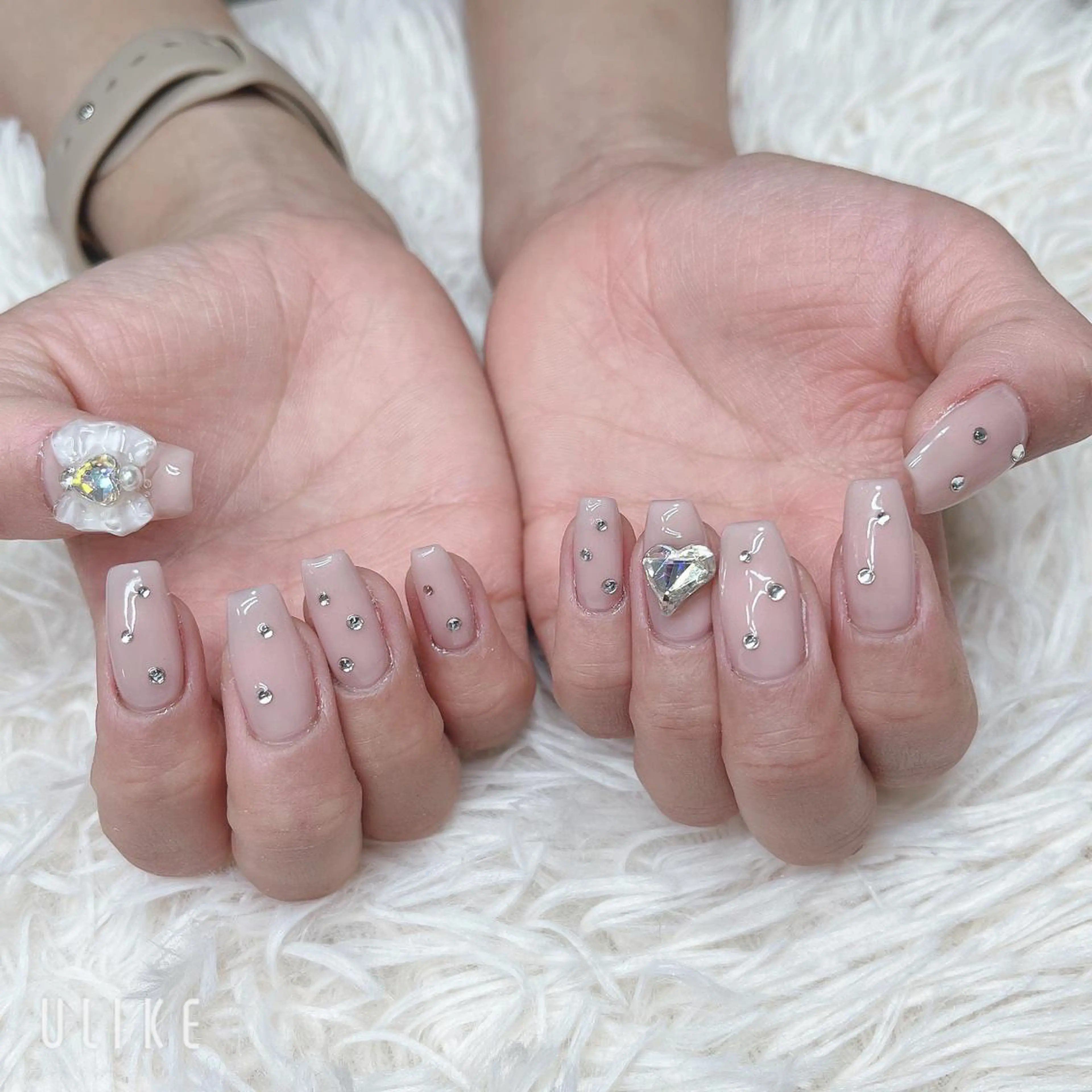 ネイル アートネイル クリアネイル フレンチネイル ジェルネイル ガラスフレンチ 🐕🦺Yappy 💗A-tanのネイルデザイン