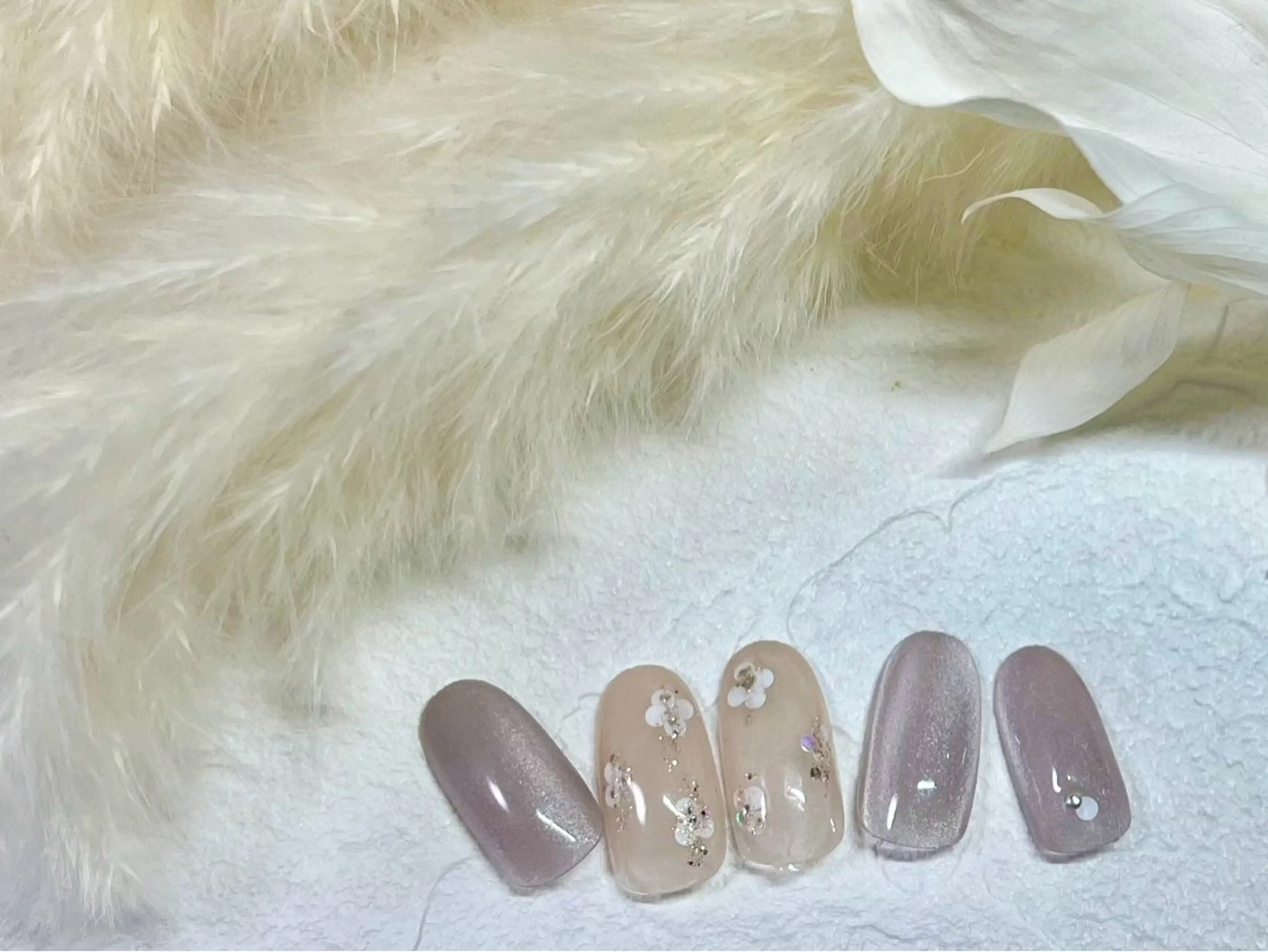 ネイル オーロラネイル フラワーネイル フットネイル フレンチネイル ジェルネイル kiki nail たまプラーザのネイルデザイン