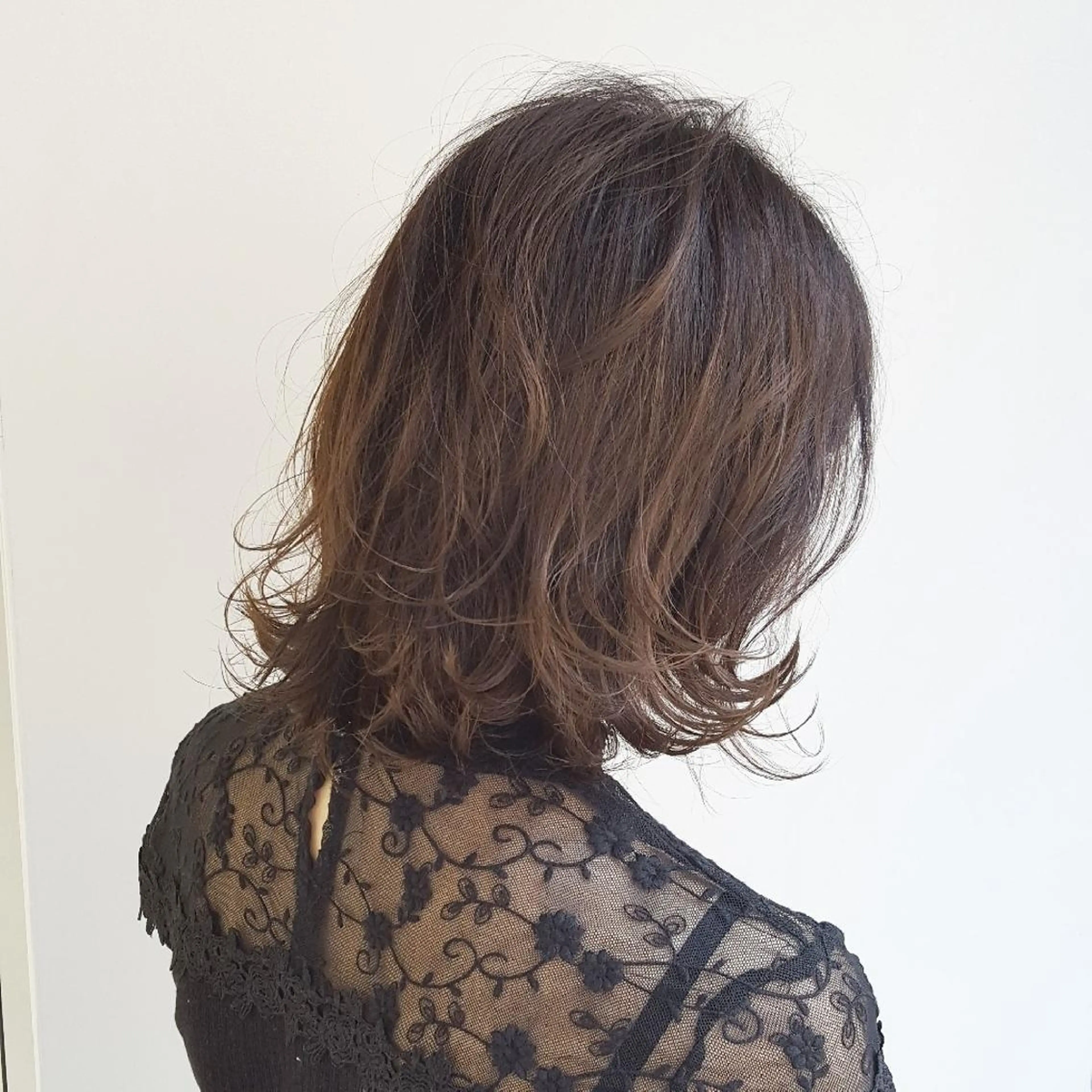 ミディアム カラー 美髪⭐︎髪質改善 井上 康司のヘアスタイル