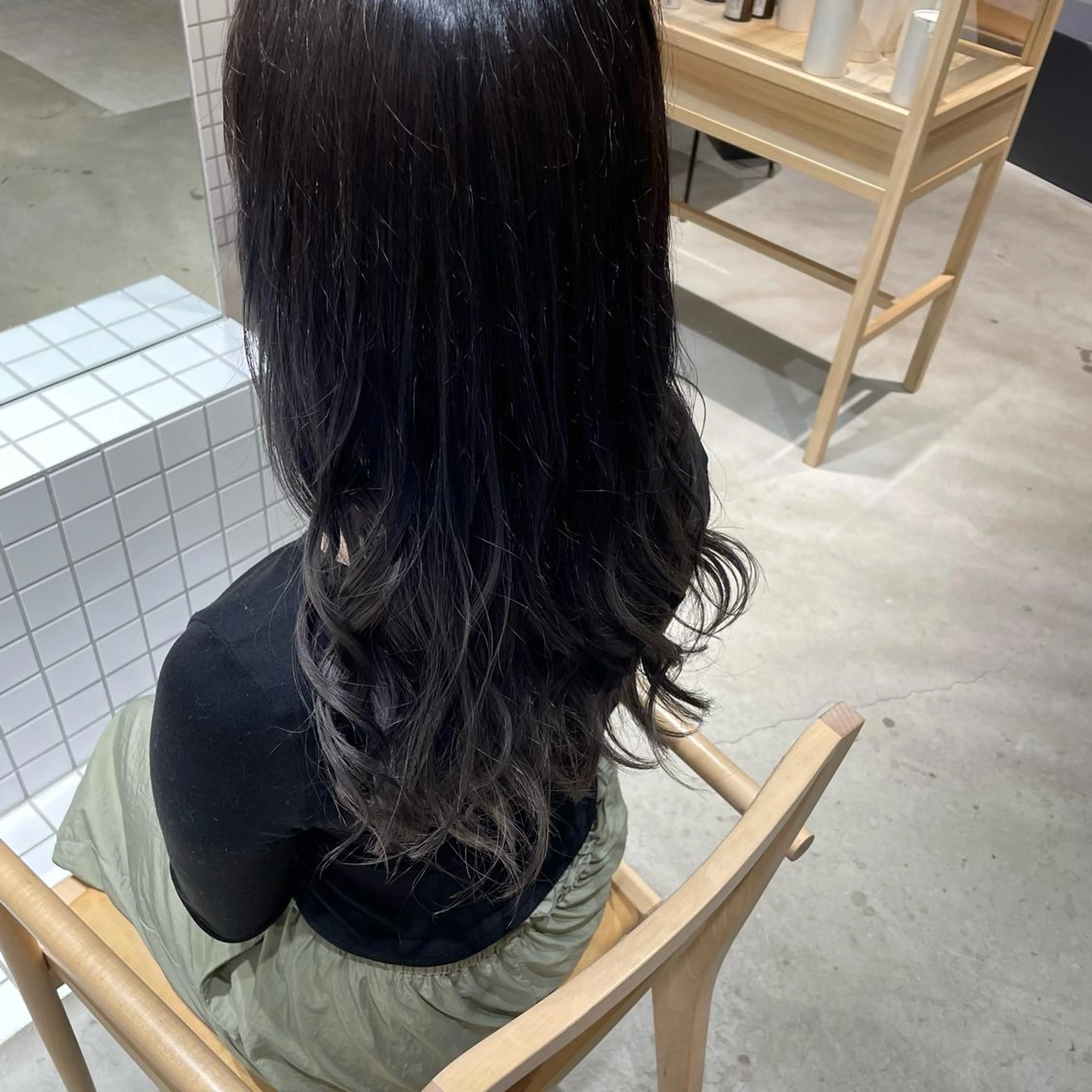 カラー 柳川 ことねのヘアスタイル