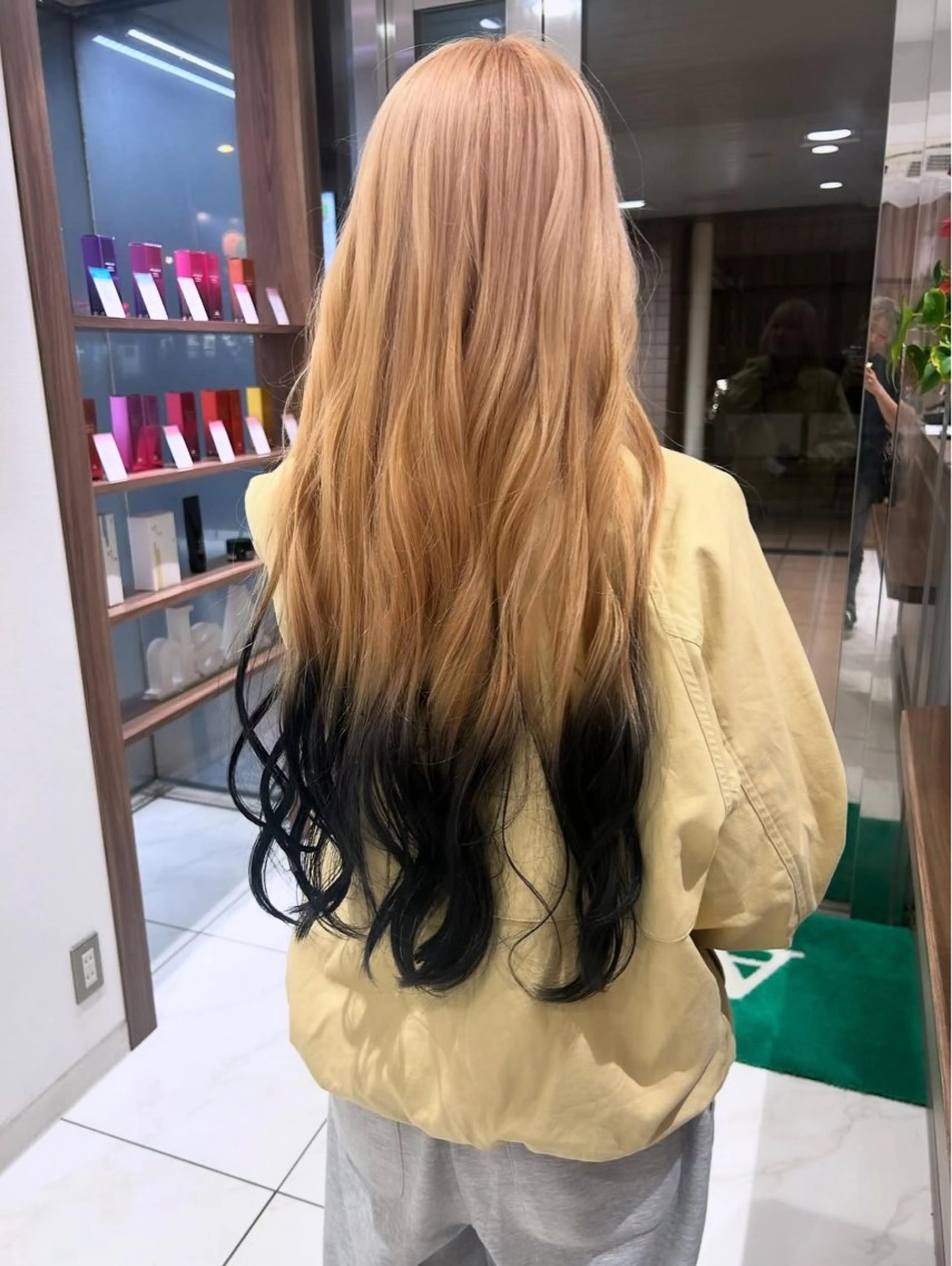 ロング カラー ヘアカラー 長田 有加のヘアスタイル