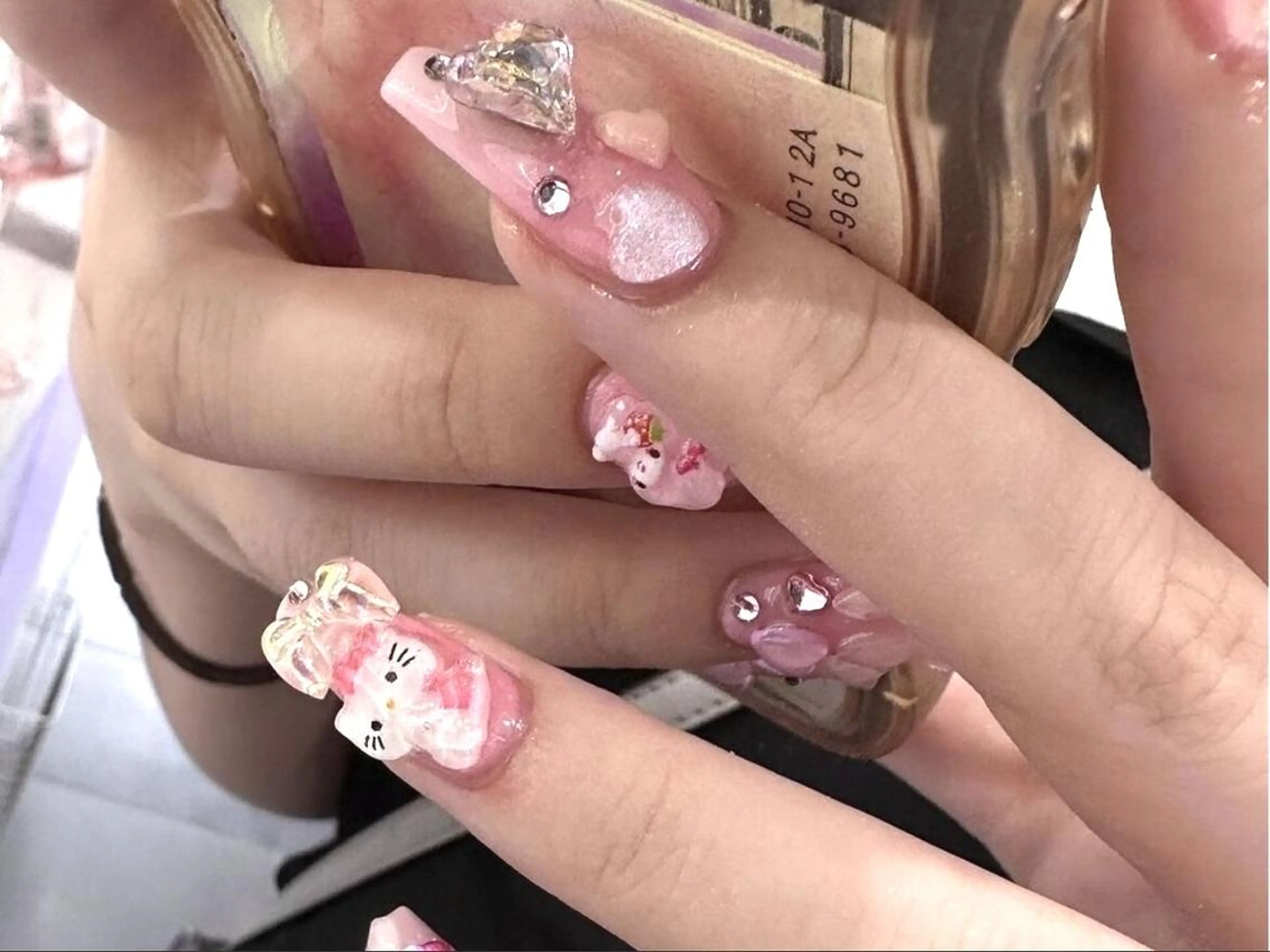 ネイル アートネイル 持ち込み 🦋y y Nail 🤍のネイルデザイン