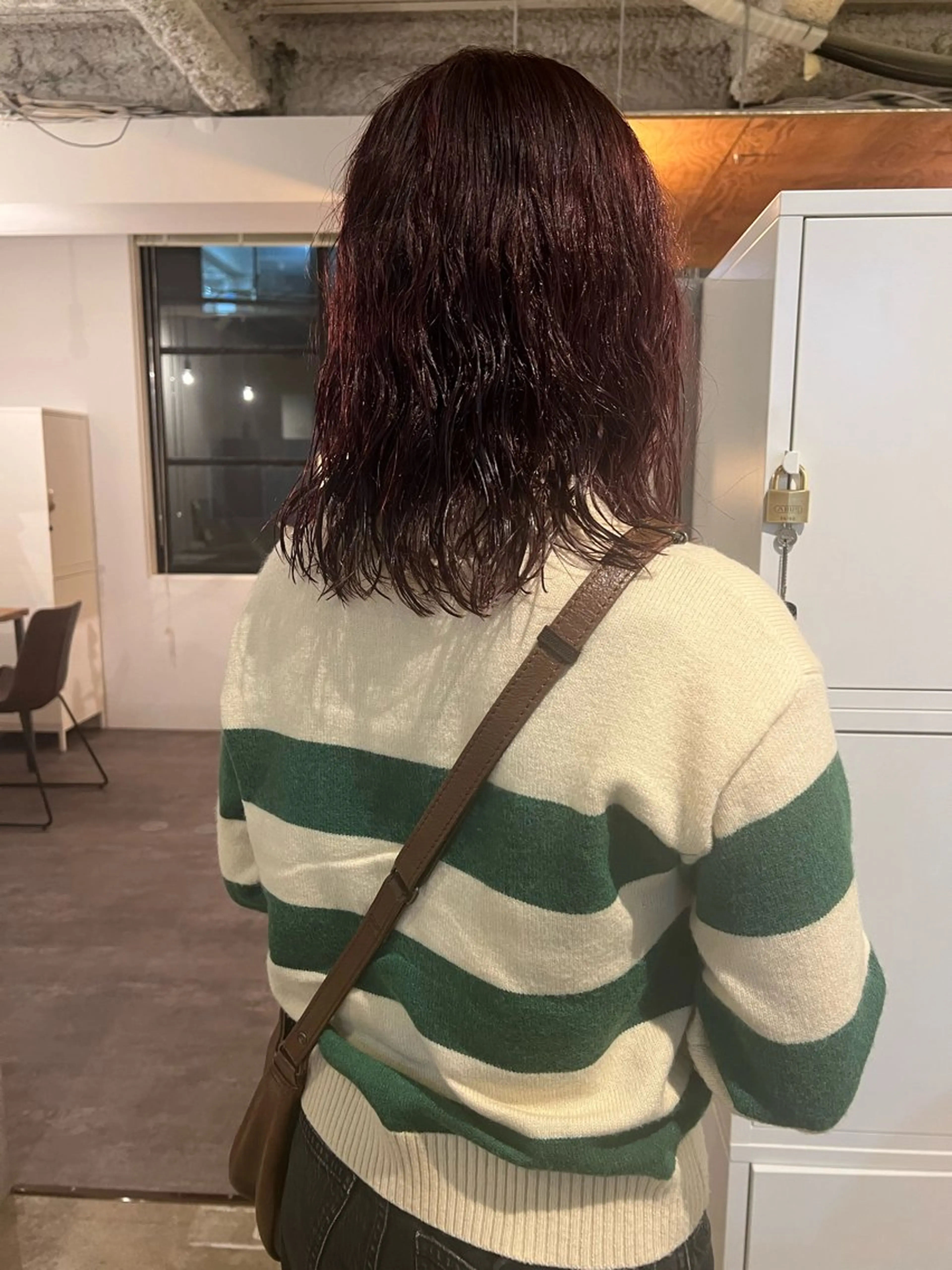 ミディアム カラー ミディアムパーマ ブリーチ SHE. sakae所属・すみか / カットモデル募集のヘアスタイル