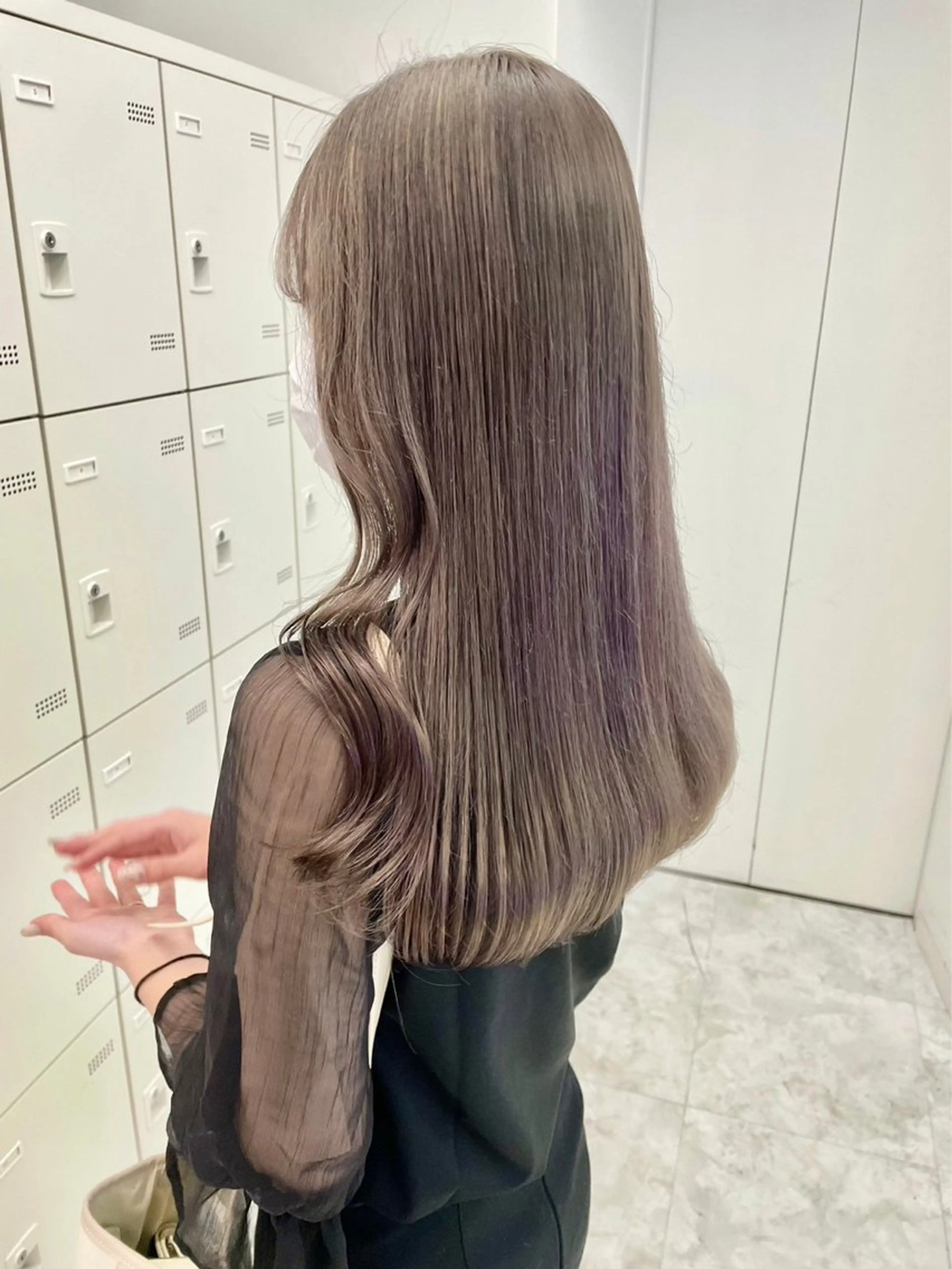 セミロング カラー ヘアアレンジ 韓国レイヤー＆ピンク 艶髪🩶maikoのヘアスタイル