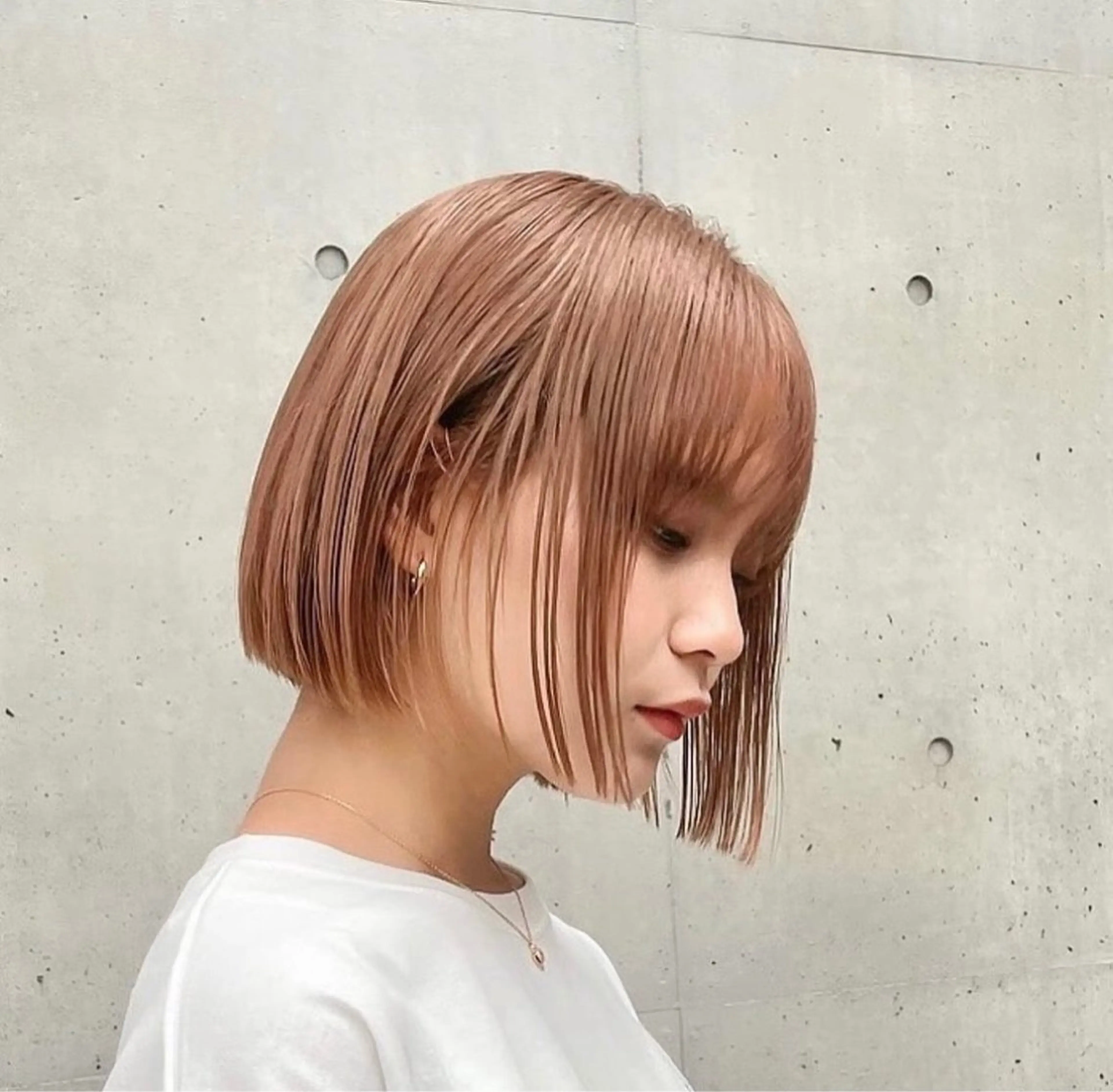ショート カラー ボブ 内野   龍海 / レイヤーカットのヘアスタイル