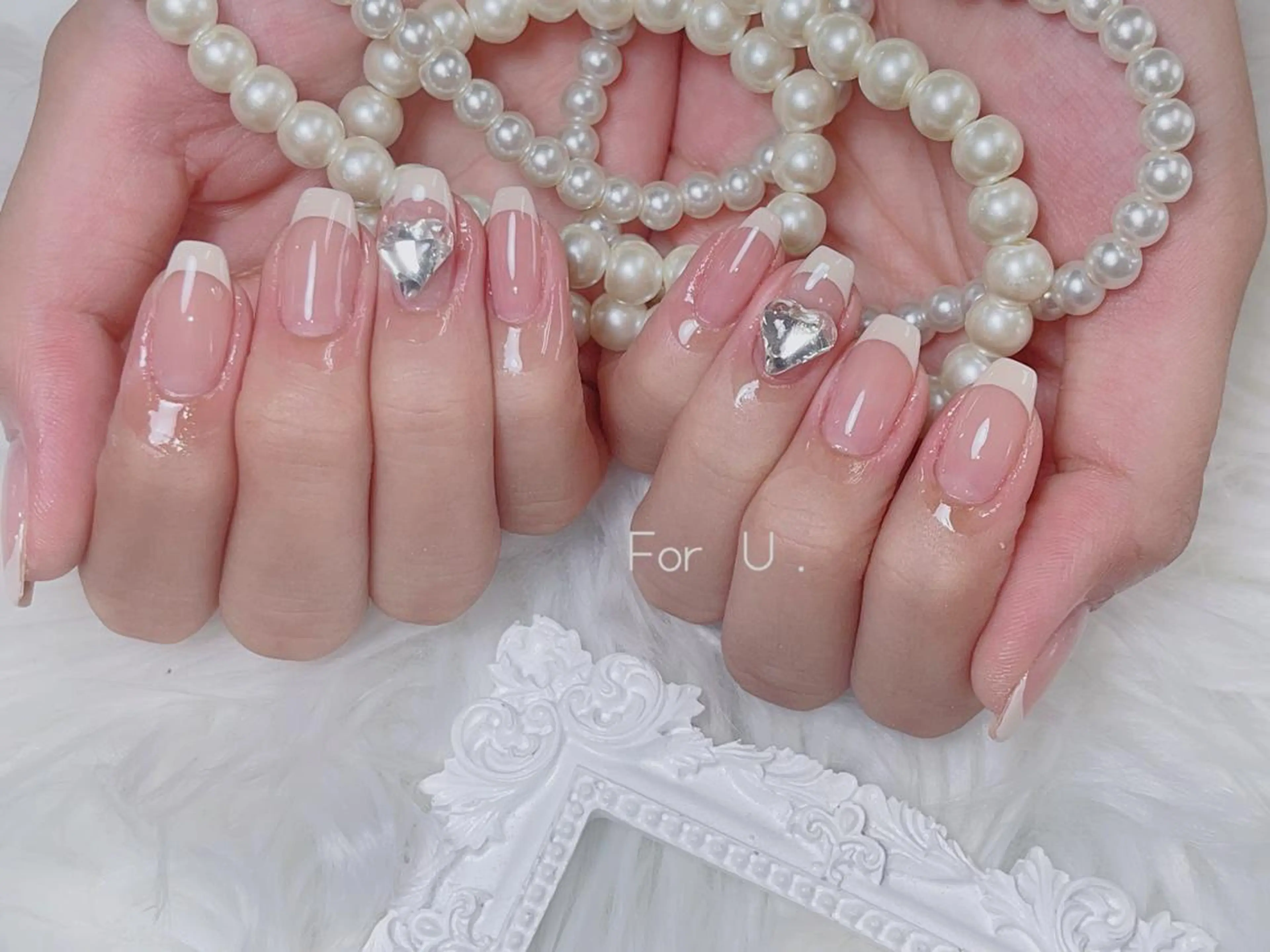 ネイル 長さ出し フレンチネイル ジェルネイル ガラスフレンチ 韓国ネイル ハンドネイル ハンドケア For U nail スカルプ専門店のネイルデザイン