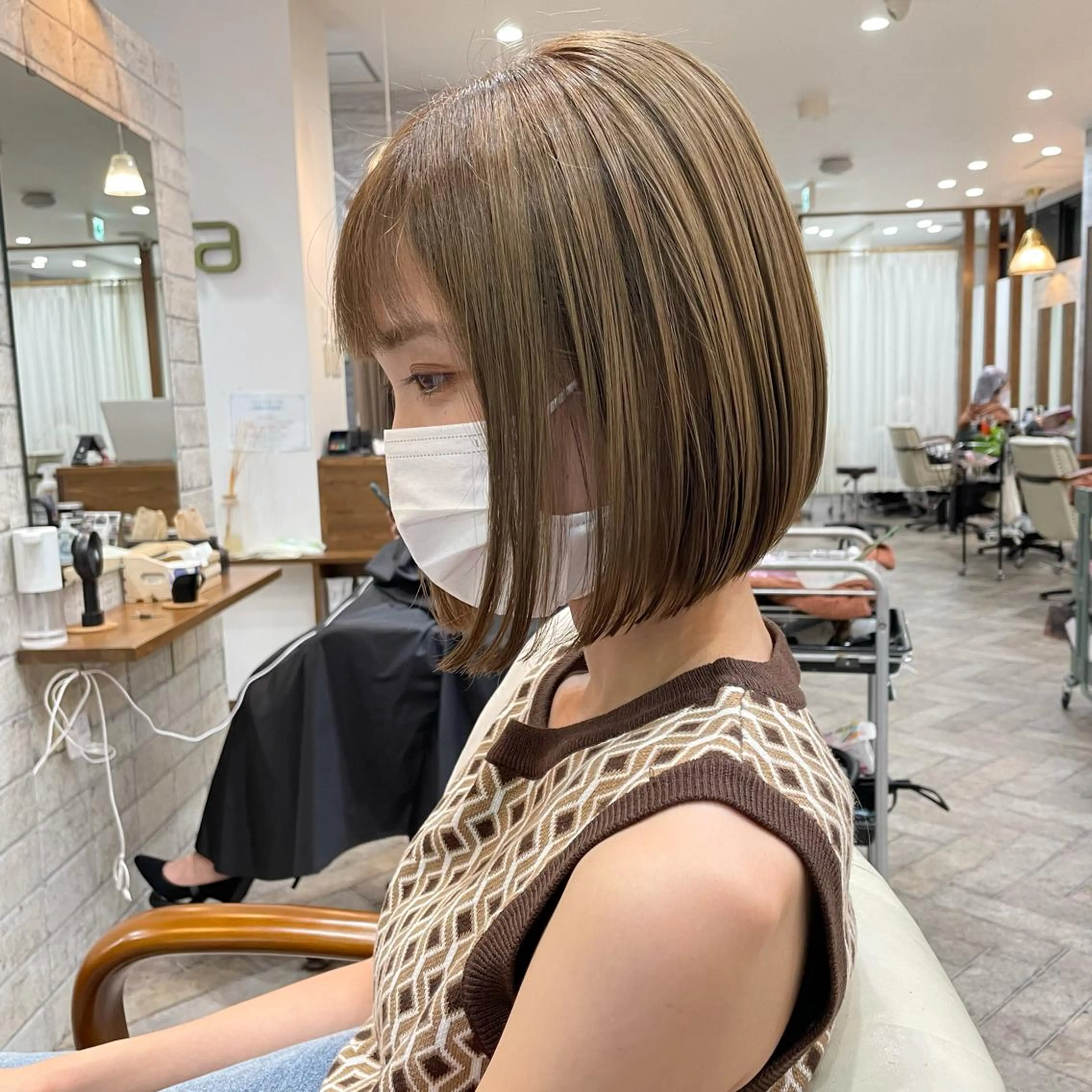 ショート カラー カット ヘアカラー トリートメント 髪質改善 中川　翔のヘアスタイル