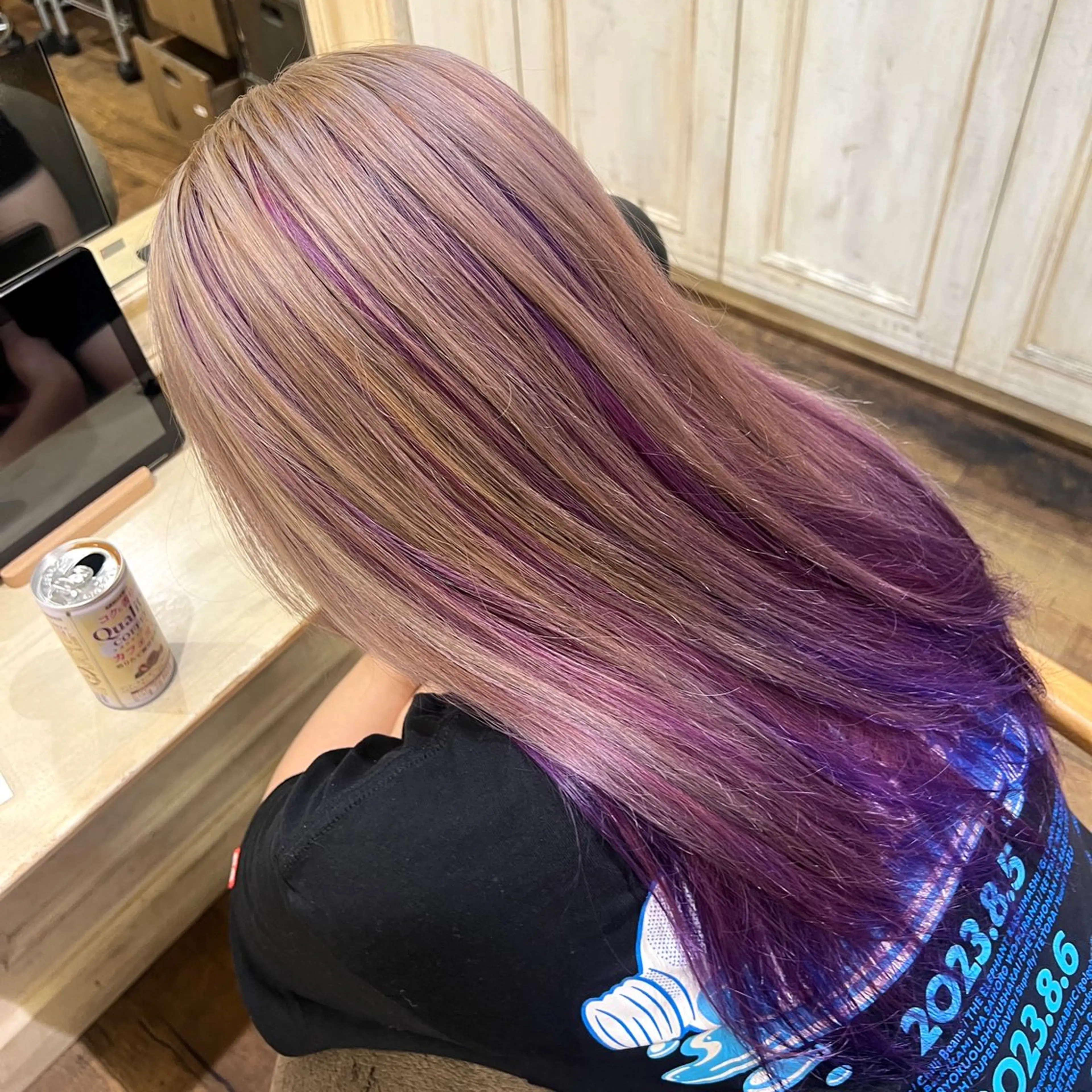 ロング カラー 💜にしむら みく💜のヘアスタイル