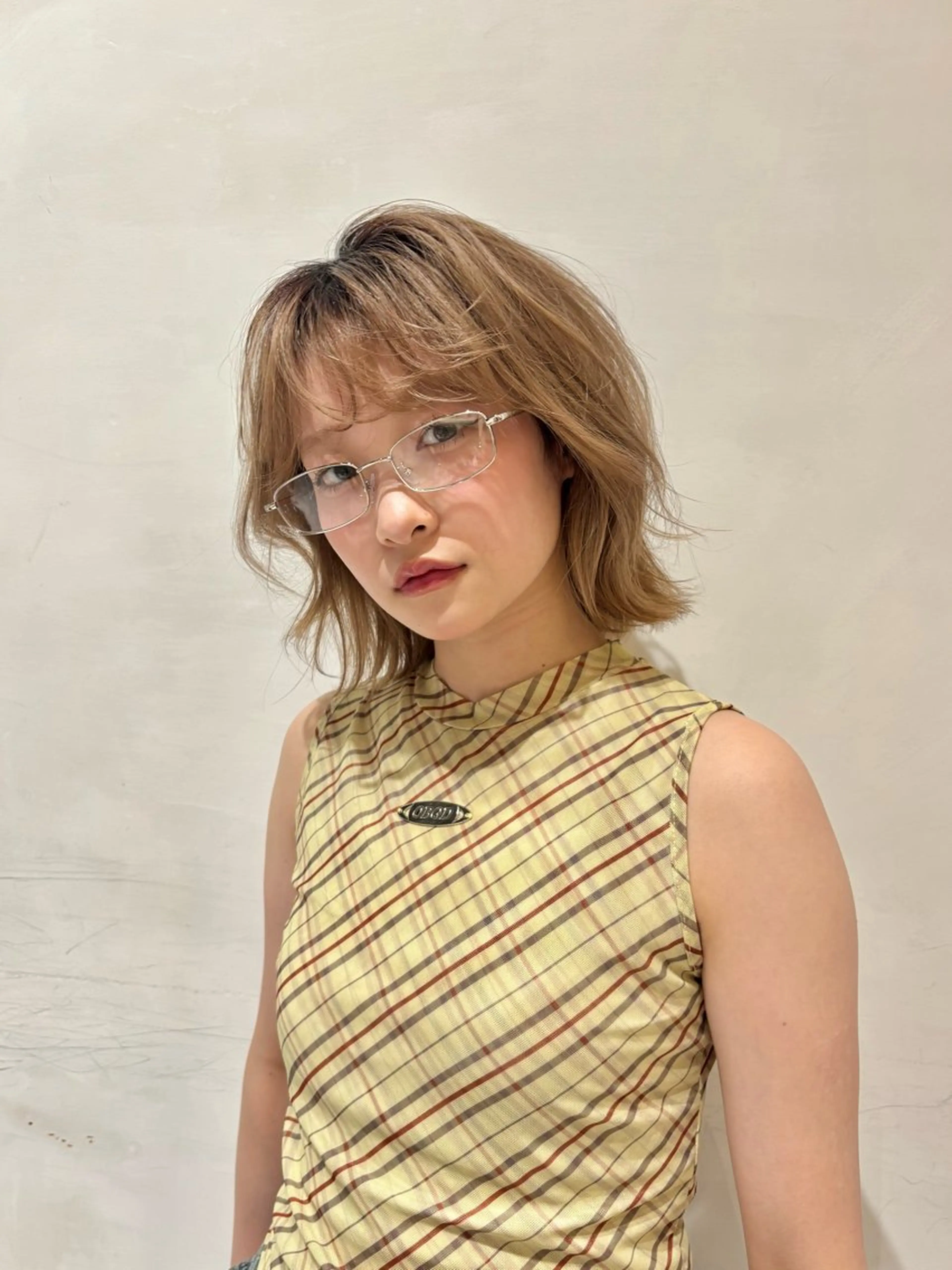 セミロング カット ヘアカラー mina🌿無料ショ ートカット募集中🚨のヘアスタイル
