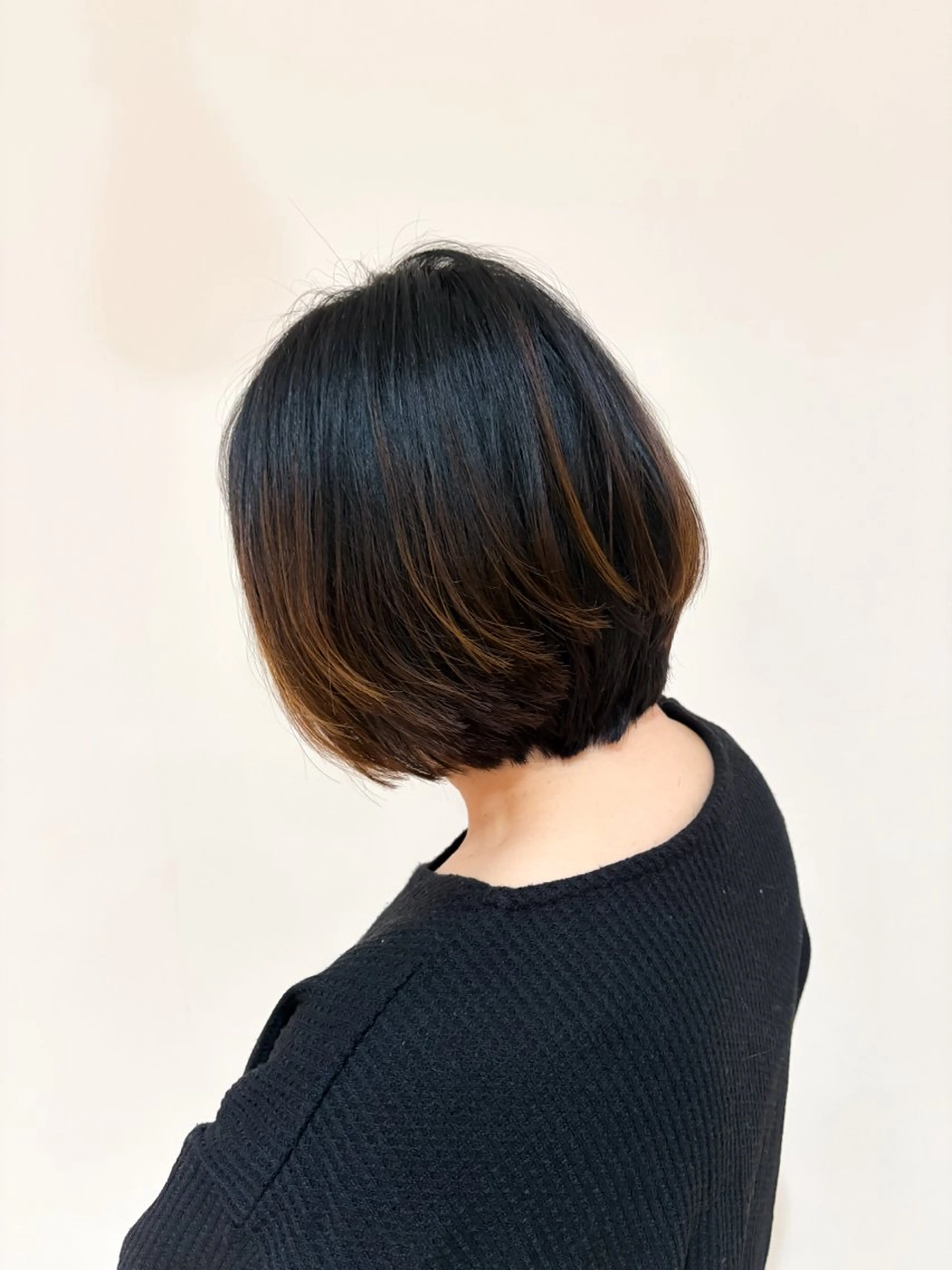 ショート 前下がりボブ ショートボブ ボブ ショートヘア 石平 暖のヘアスタイル