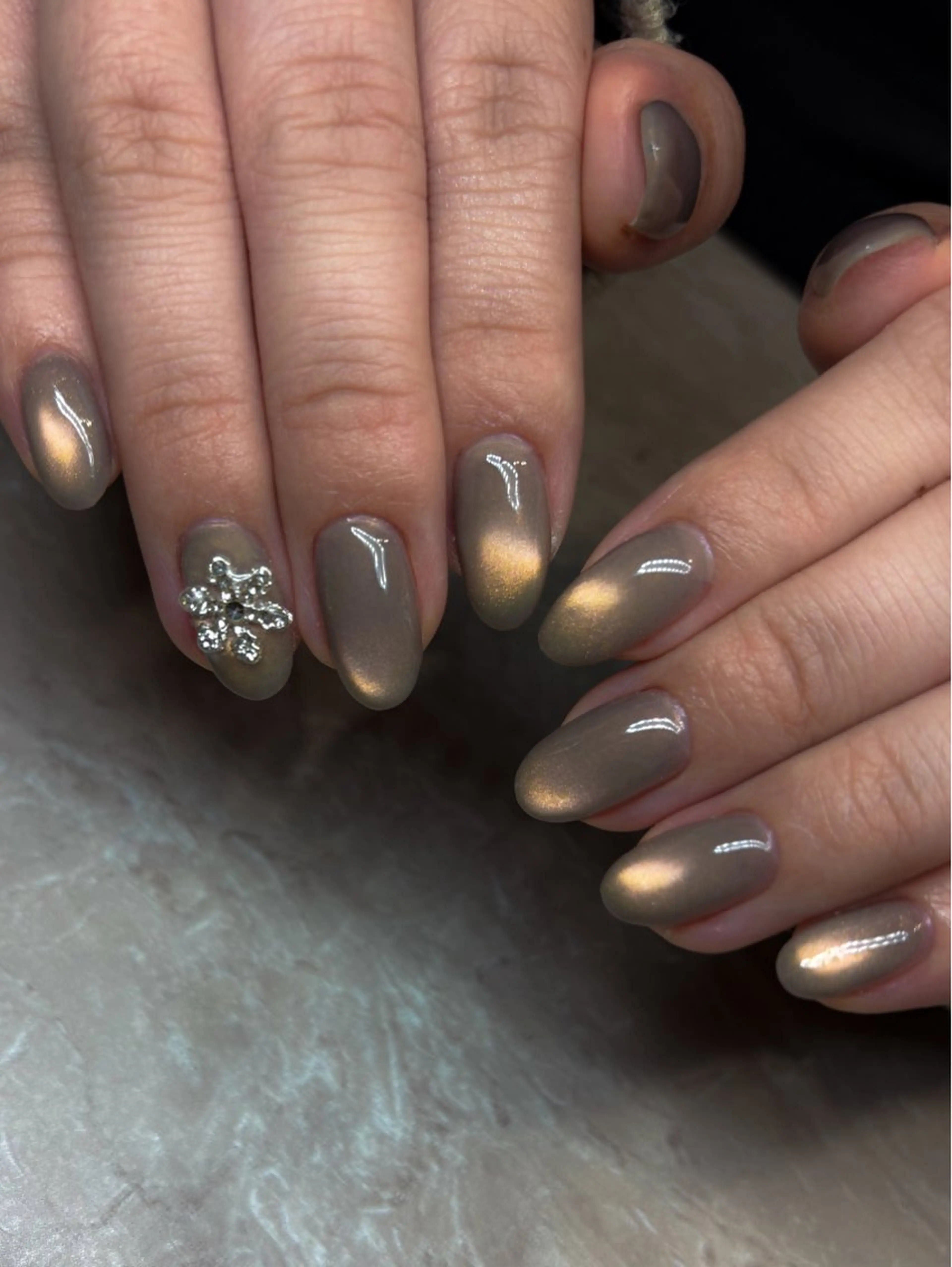 ネイル マグネットネイル Belle まえだ ⋆. 𐙚 ⌒♡｡．のネイルデザイン