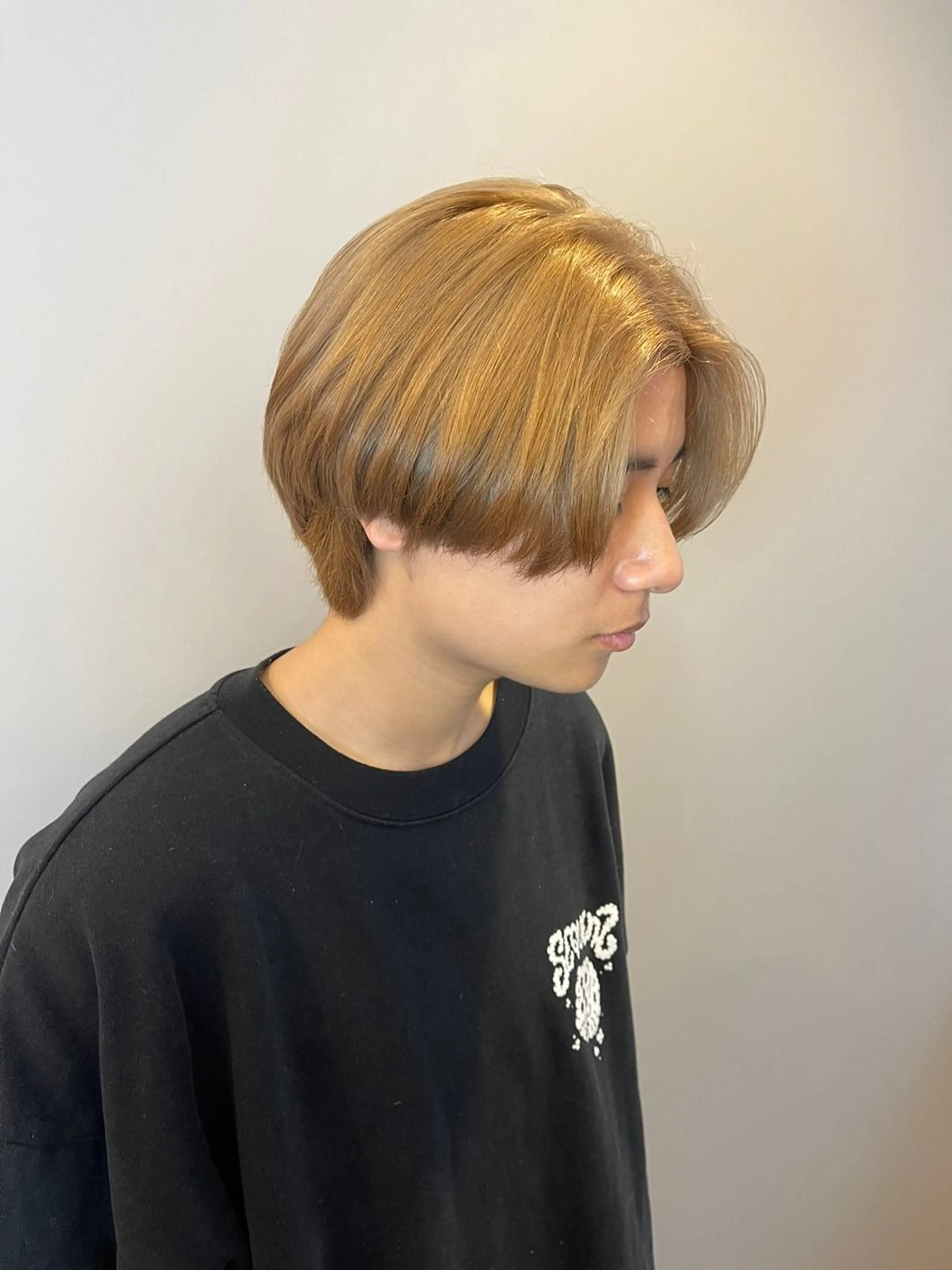 ショート カラー メンズ ベージュカラー ミルクティーベージュ カット ヘアカラー 透明感カラー/艶髪/ エクステ/HIROのヘアスタイル