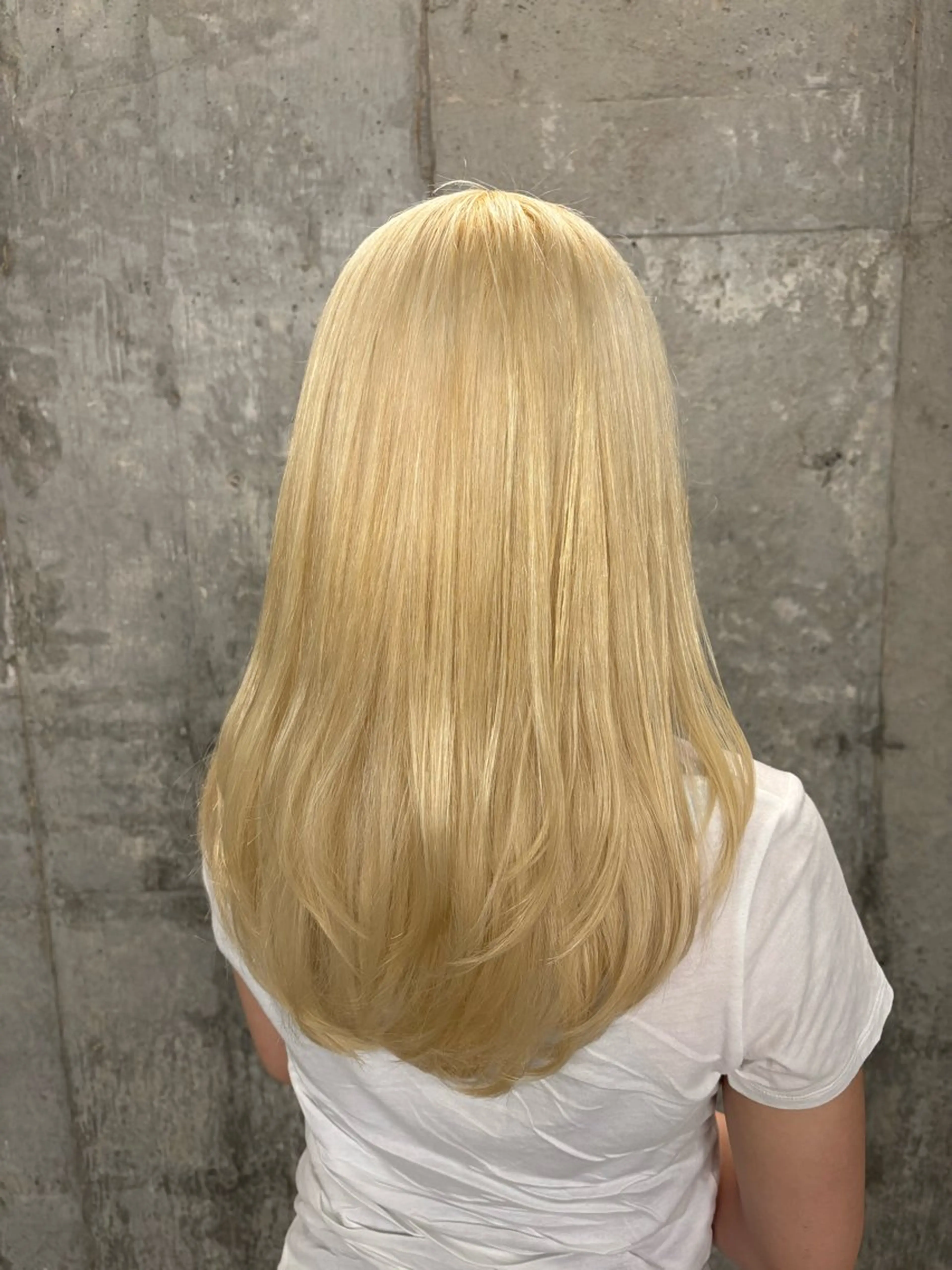 ロング レイヤーカット 宇野愛華∕ PEAR+Lのヘアスタイル