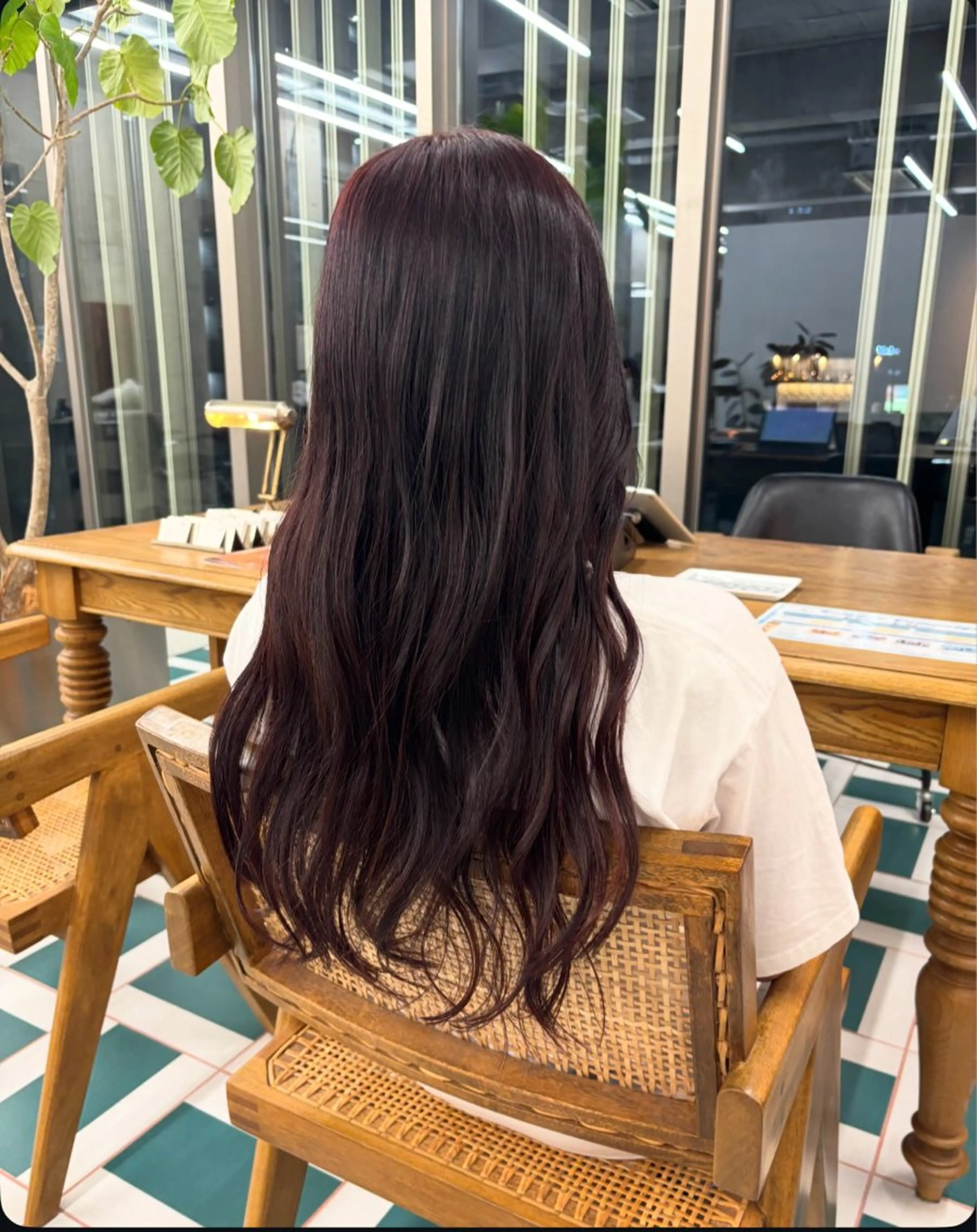カラー HIKARI /名古屋/栄のヘアスタイル