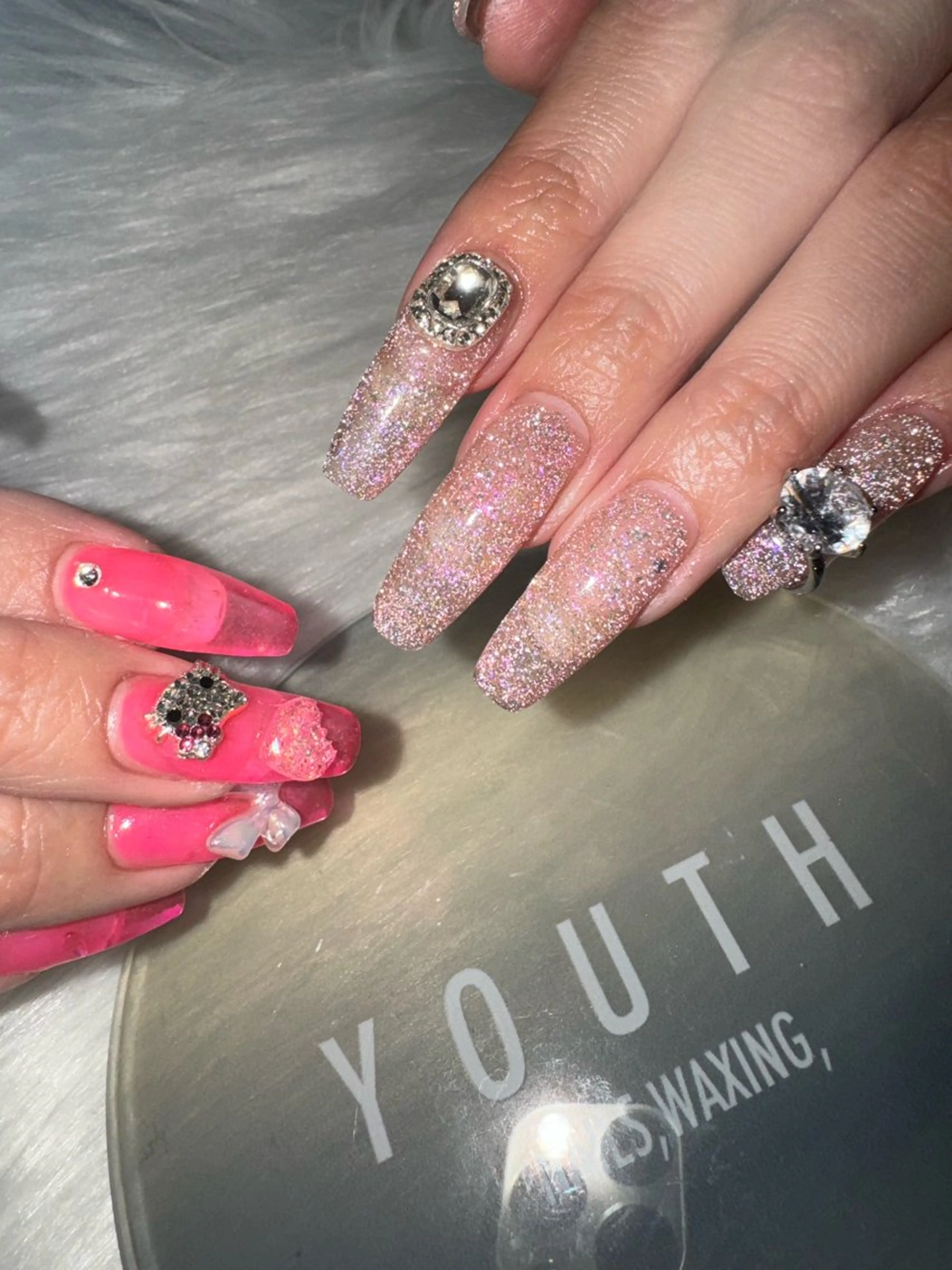 ネイル ハンドネイル YOUTH nails waxing所属・YOUTH natsumiのネイルデザイン