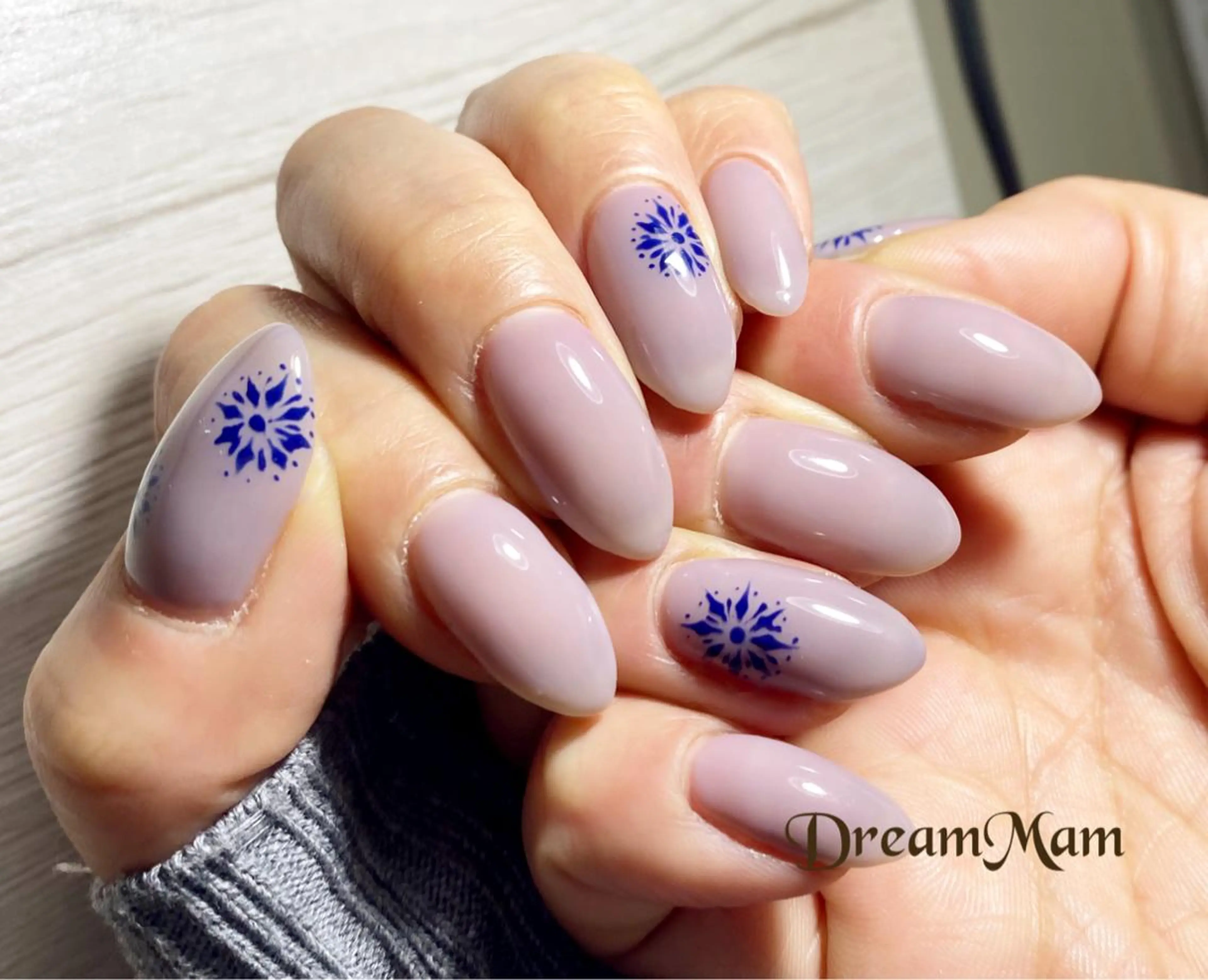 ネイル フレンチネイル ジェルネイル キラキラネイル 韓国ネイル マグネットネイル Nail Salon Ｄream Mamのネイルデザイン