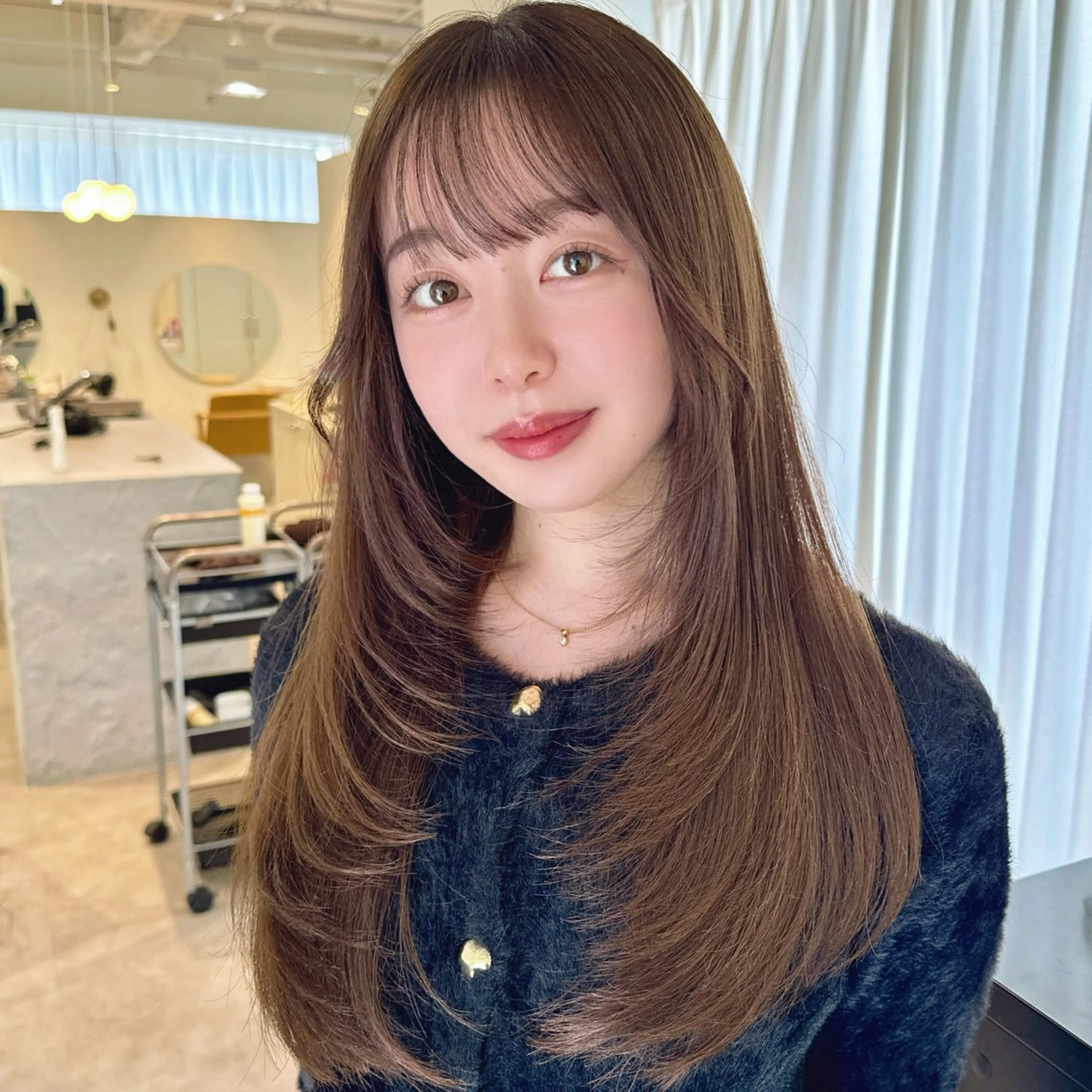 ロング カラー ayaka♡ 柔らかカラーのヘアスタイル