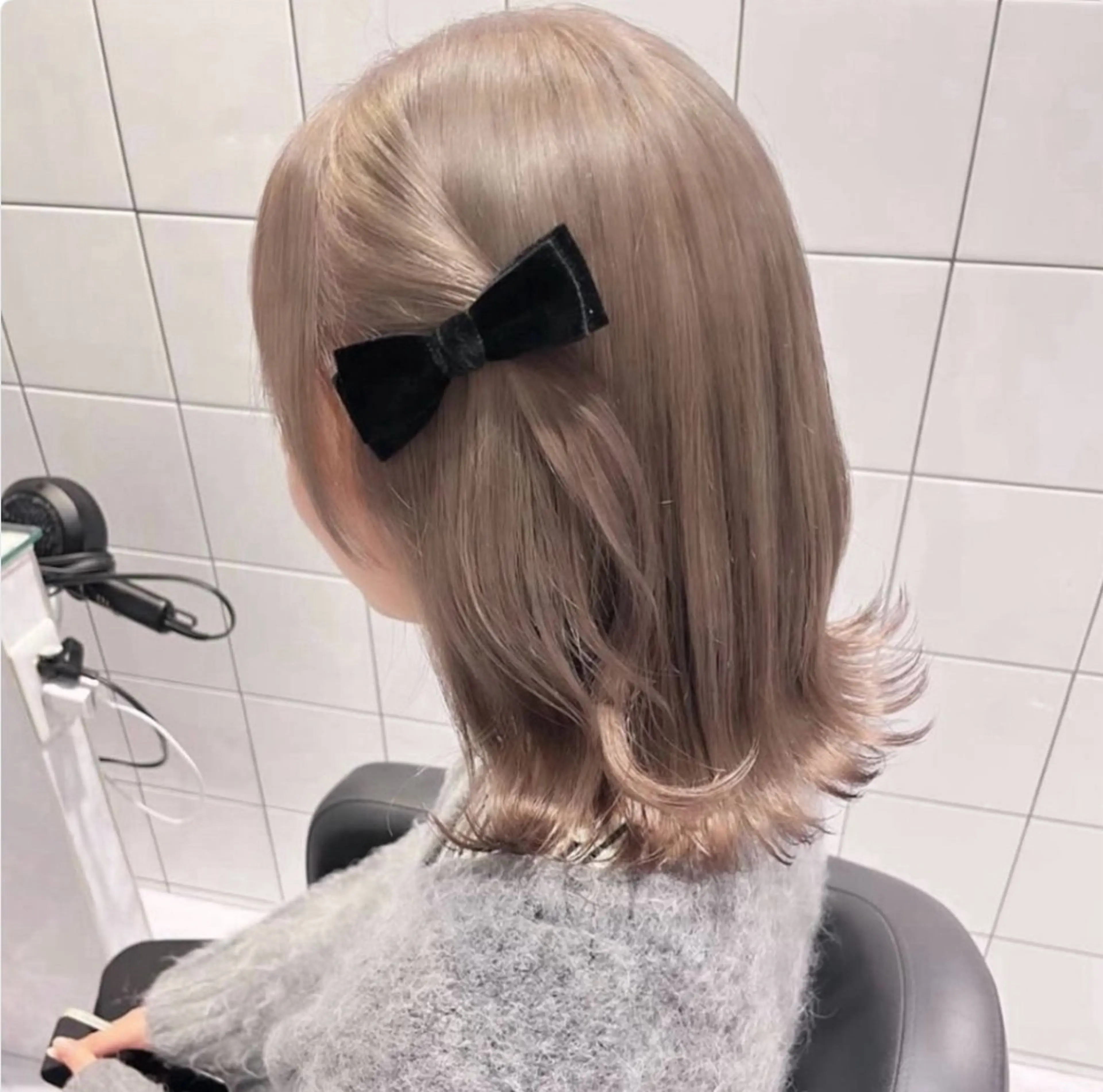 ショート カラー 🫧うる艶トレンド 🫧透明感カラーのヘアスタイル