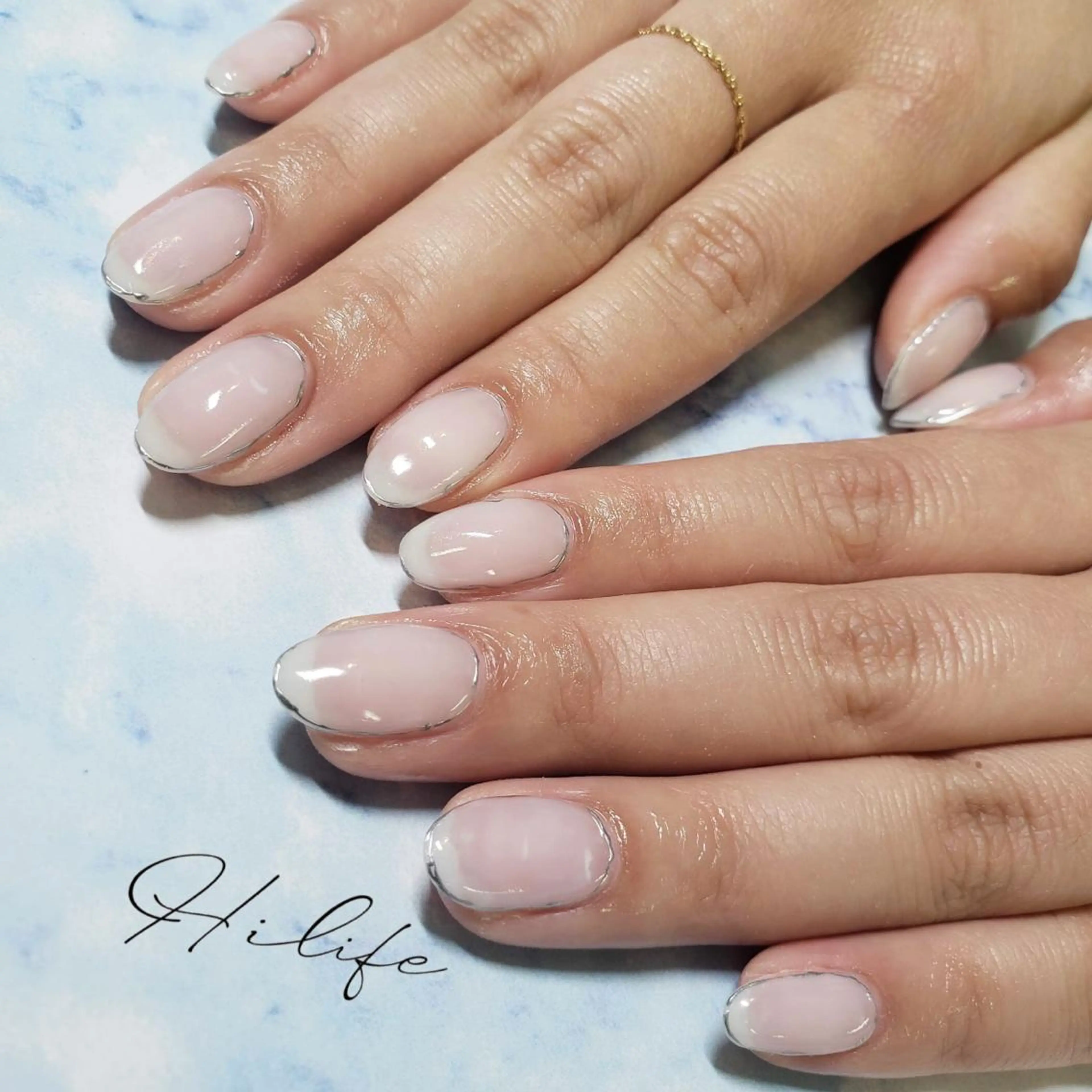 ネイル ホワイト Nail Adore.のネイルデザイン