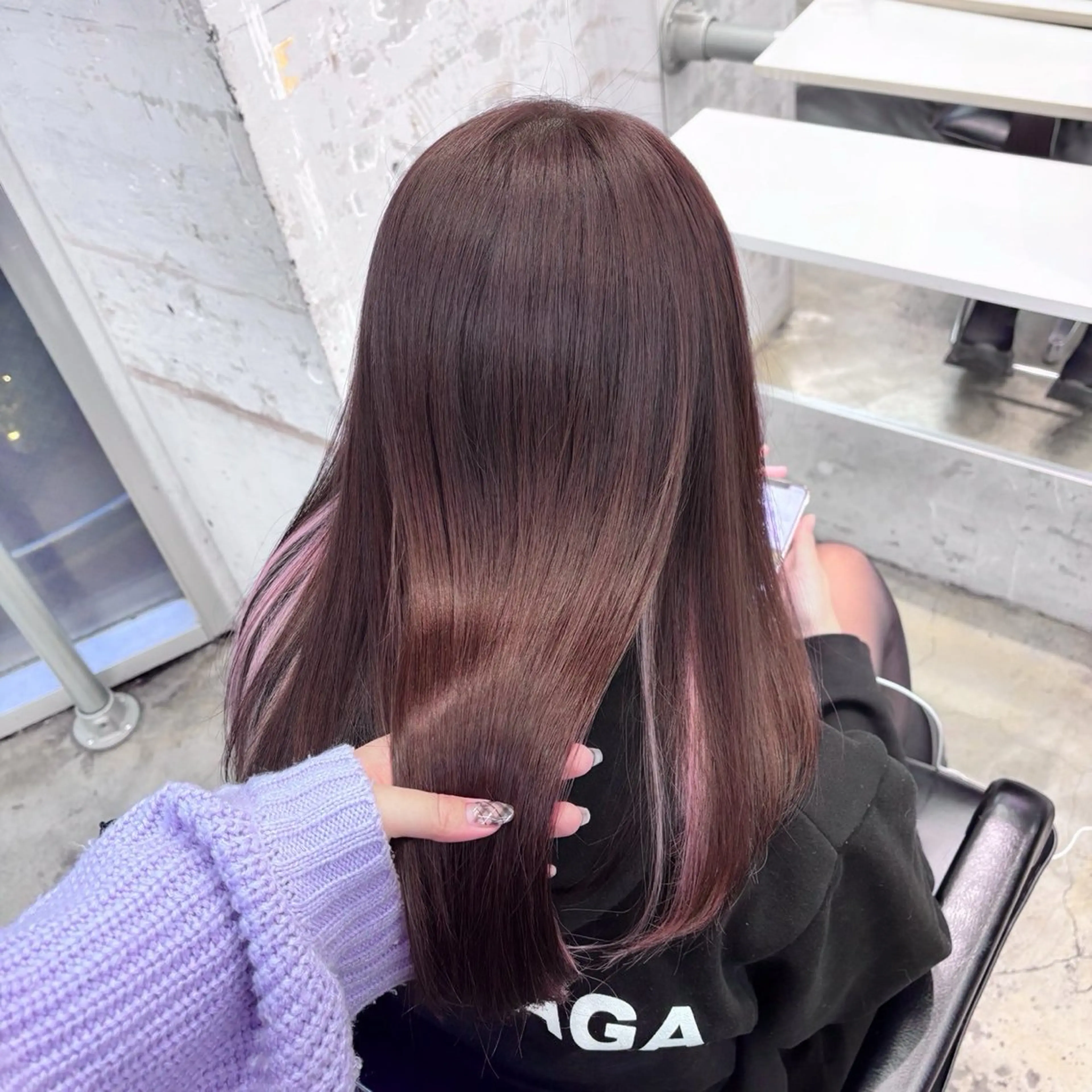 セミロング カラー ヘアカラー トリートメント ヘアセット DATE by Alan Smithee所属・若者ハイトーン💖 etsukiのヘアスタイル