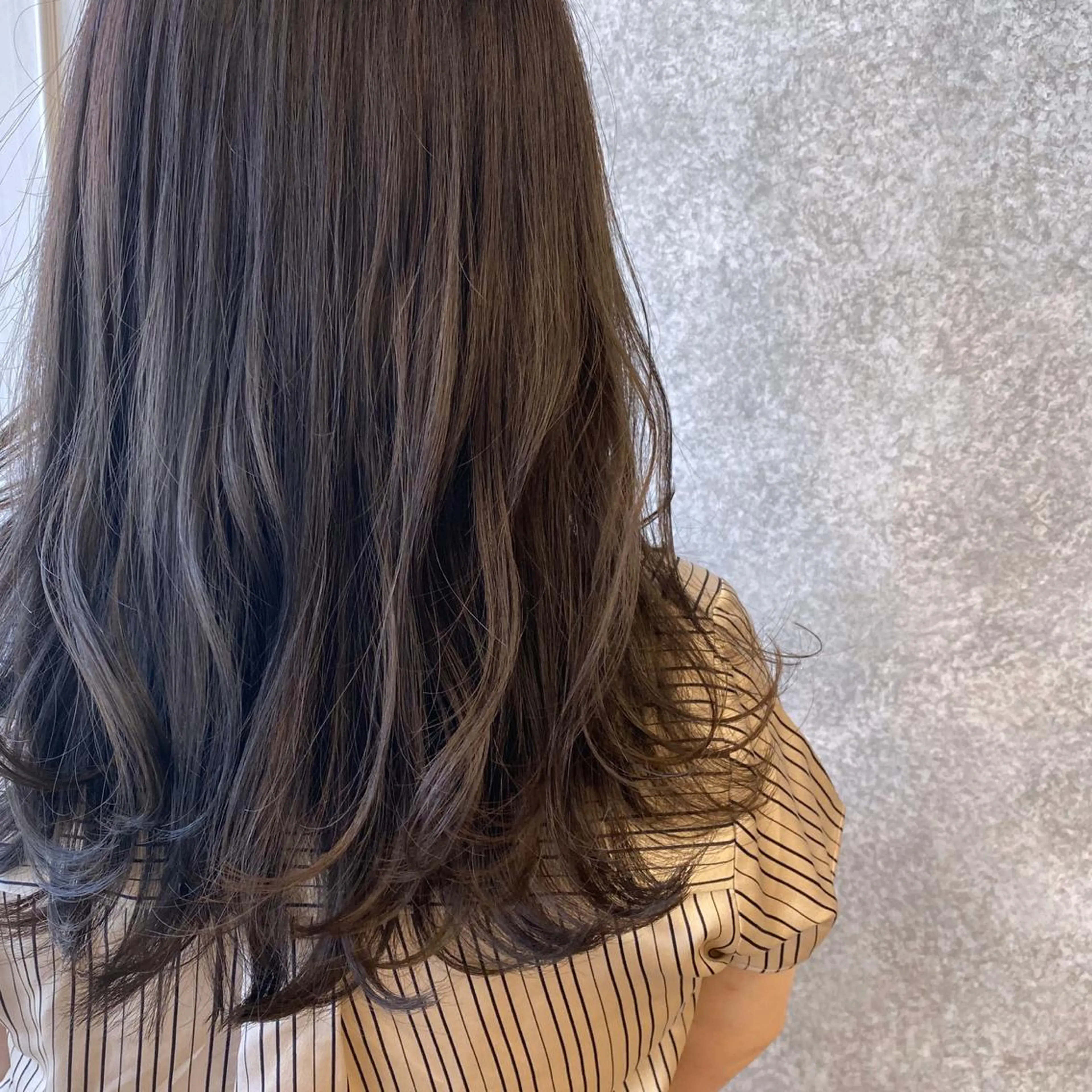 ロング アッシュ 大人お洒落女子❤︎ Ayakoのヘアスタイル