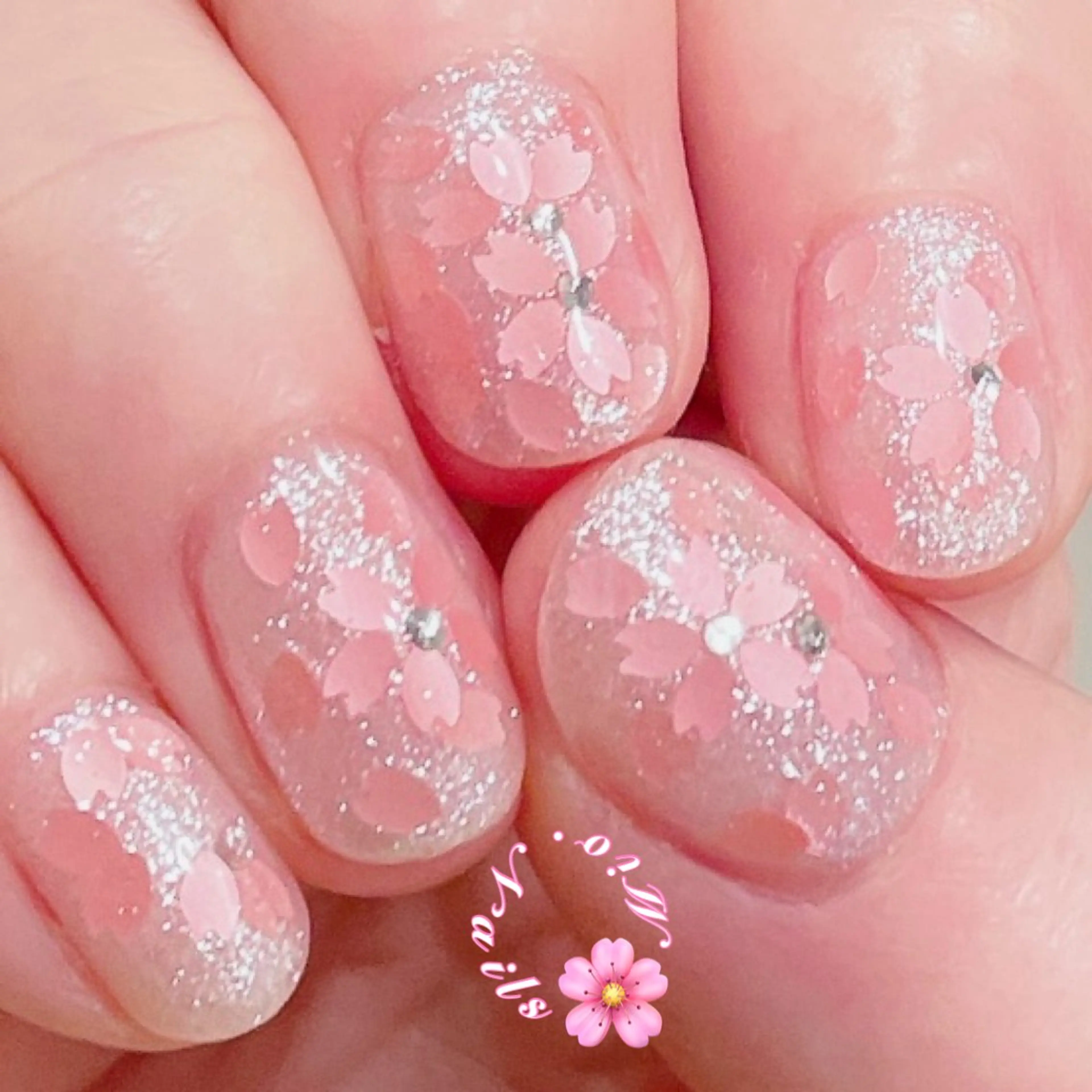 ネイル アートネイル ジェルネイル ハンドネイル ハンドケア .Nails Mio 赤羽西ネイルサロンのネイルデザイン