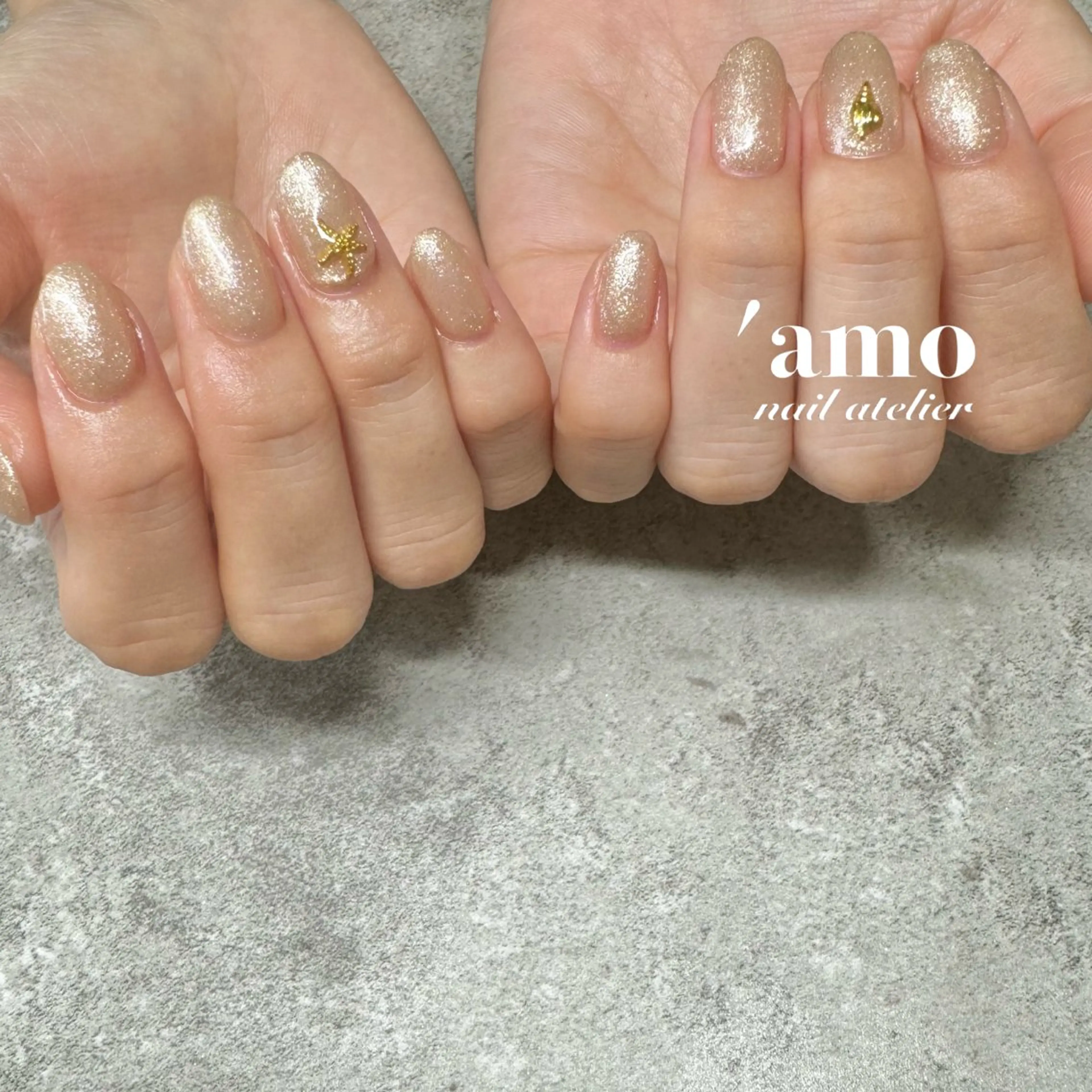 ネイル キラキラネイル ハンドネイル 'amo nail atelierのネイルデザイン