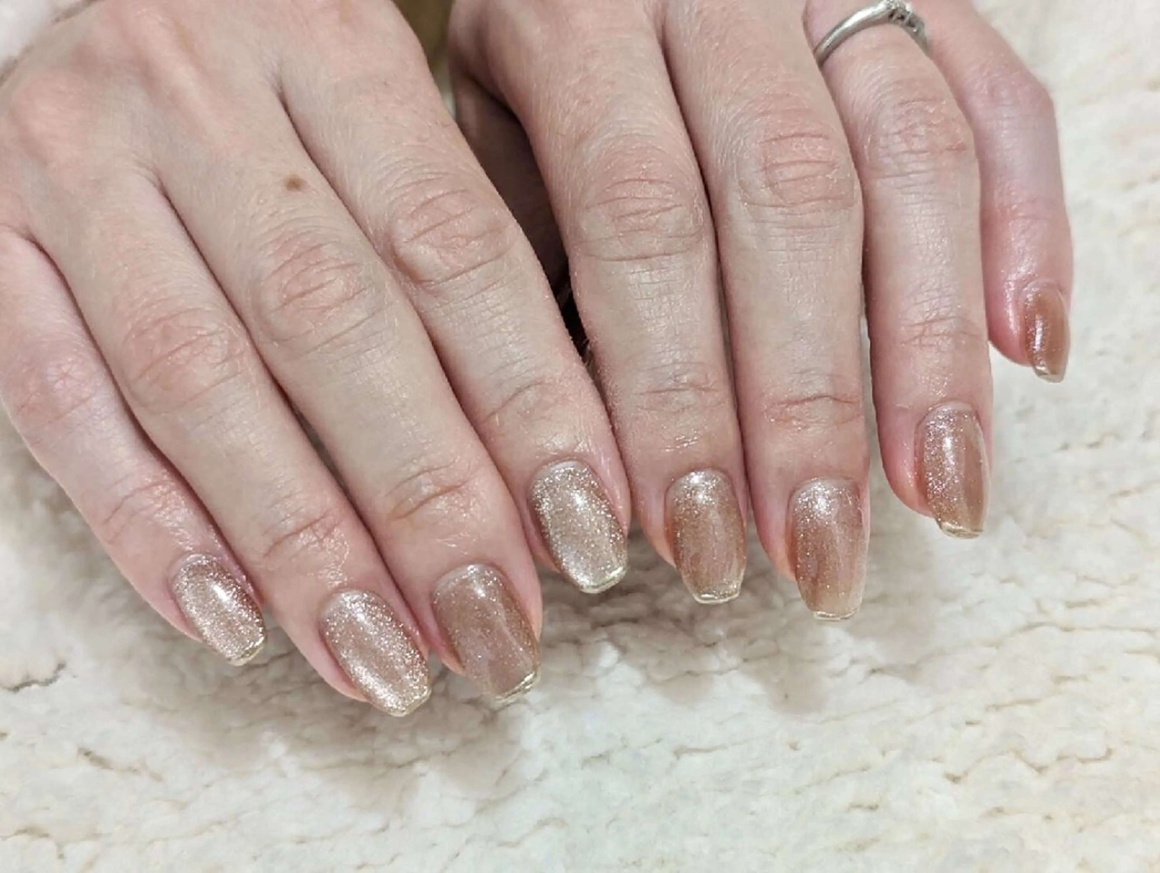 ネイル フレンチネイル マグネットネイル ミラーネイル Beauty Salon VIBLISS 福岡店所属・VIBLISS福岡店 yurichanのネイルデザイン