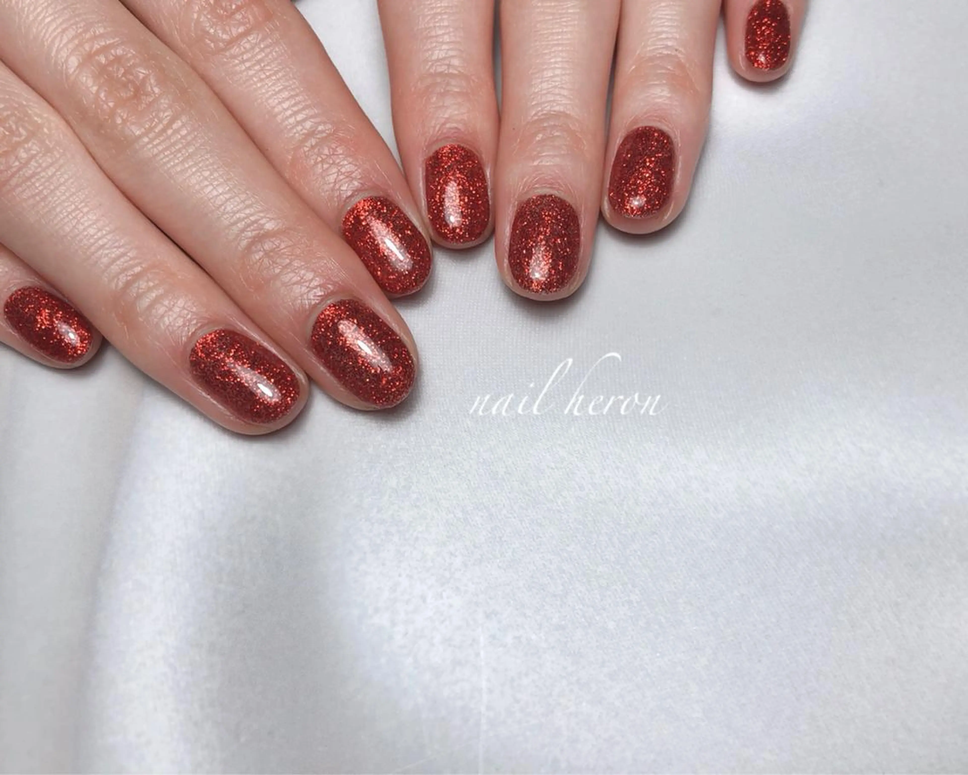 ネイル ラメ(グリッター) 赤色 ハンドネイル nail heron所属・saki_ nail heronのその他イメージ