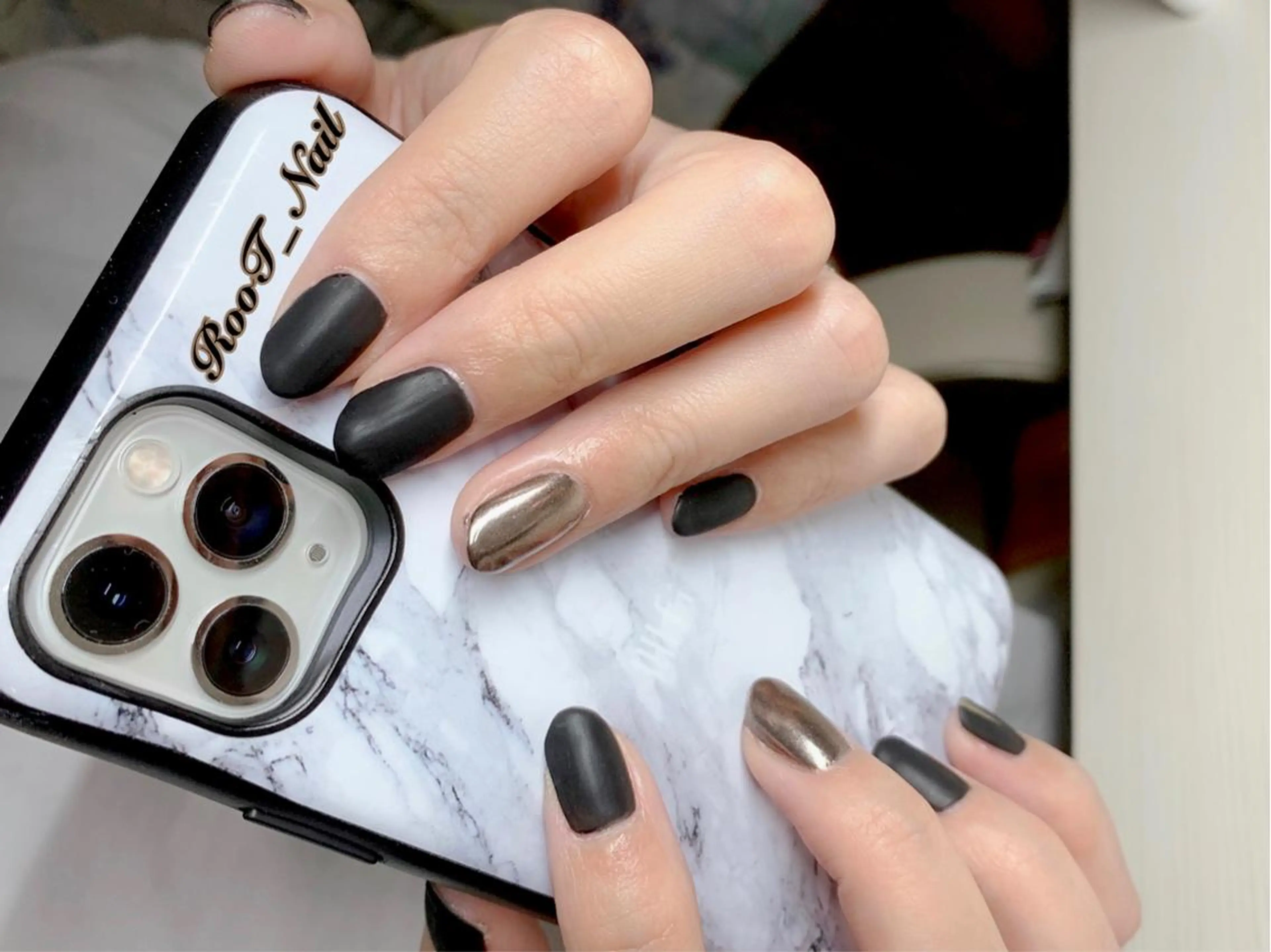 メンズ ネイル ブラウン マットネイル ミラーネイル ハンドネイル RooT Nailのネイルデザイン