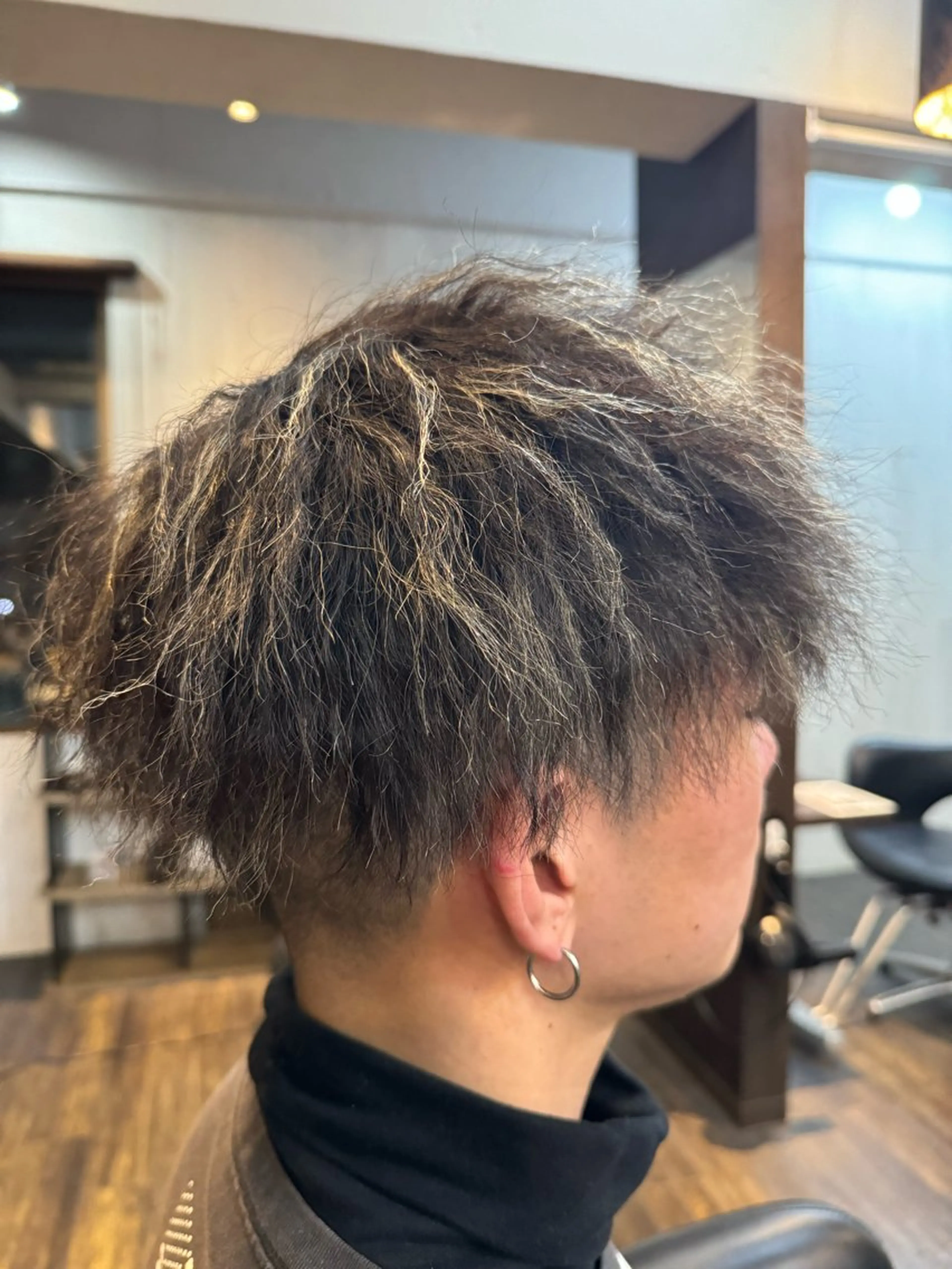ショート パーマ メンズ カット パーマ 高井 柊のヘアスタイル