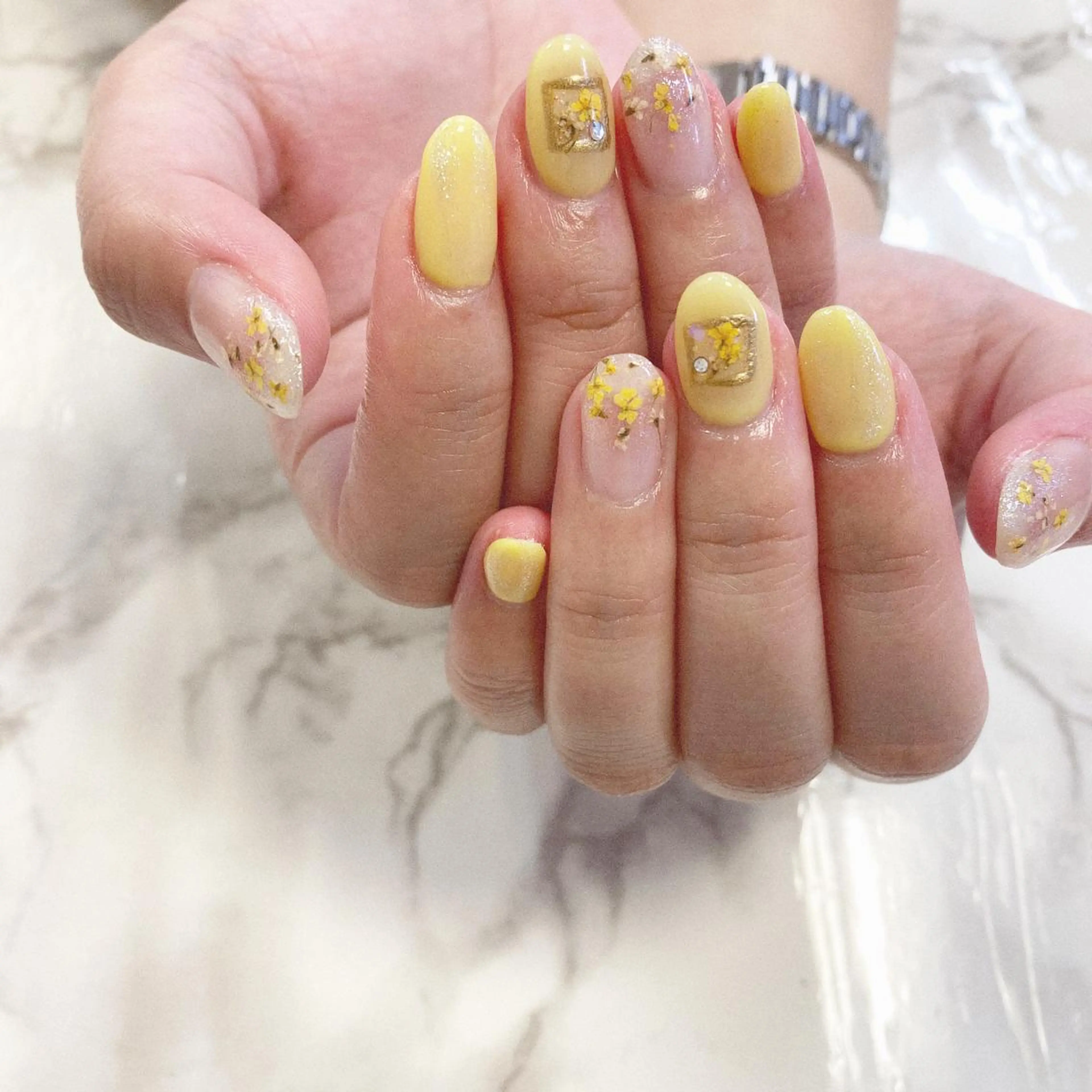 ネイル ハンドネイル ハンドケア ulu~new generation salon所属・ulu KURUMI💖のネイルデザイン