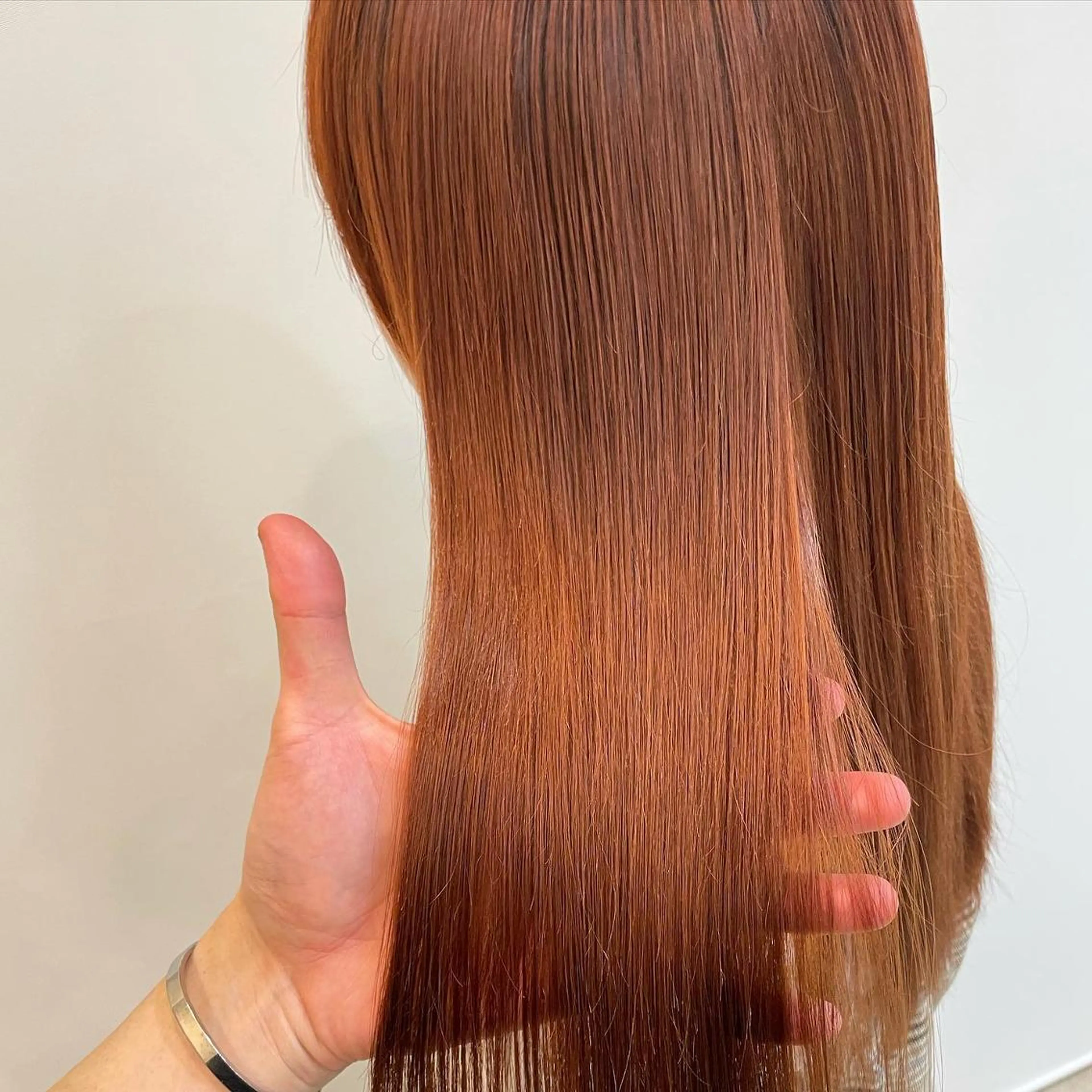 ミディアム カラー パーマ ヘアアレンジ メンズ キッズ マツエク・マツパ メンズ韓国風 韓国風カラー オレンジ カラーマツエク 韓国風マツエク sara 荒井店のヘアスタイル