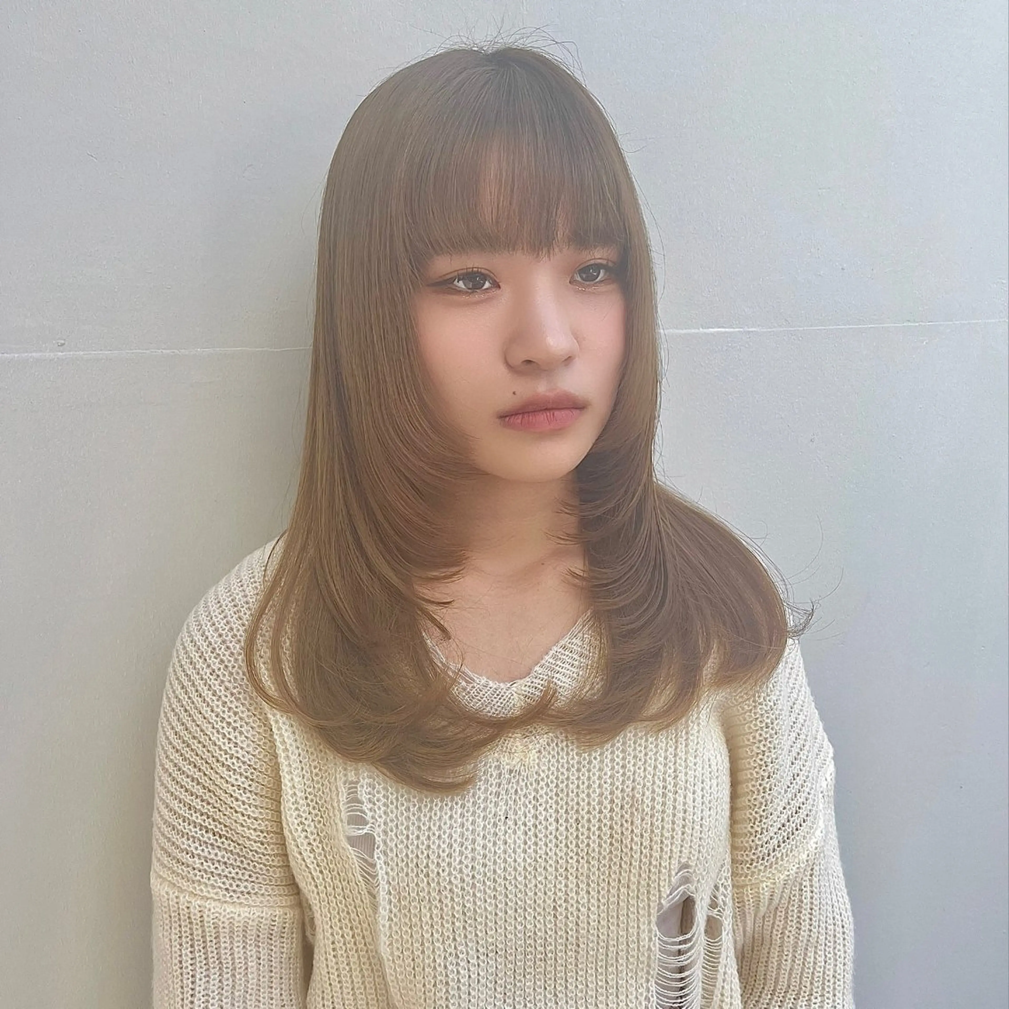 ロング カラー ベージュカラー 顔まわりレイヤー レイヤーカット 小顔カット トリートメント カット 藤澤 夏実/インナーカラーのヘアスタイル
