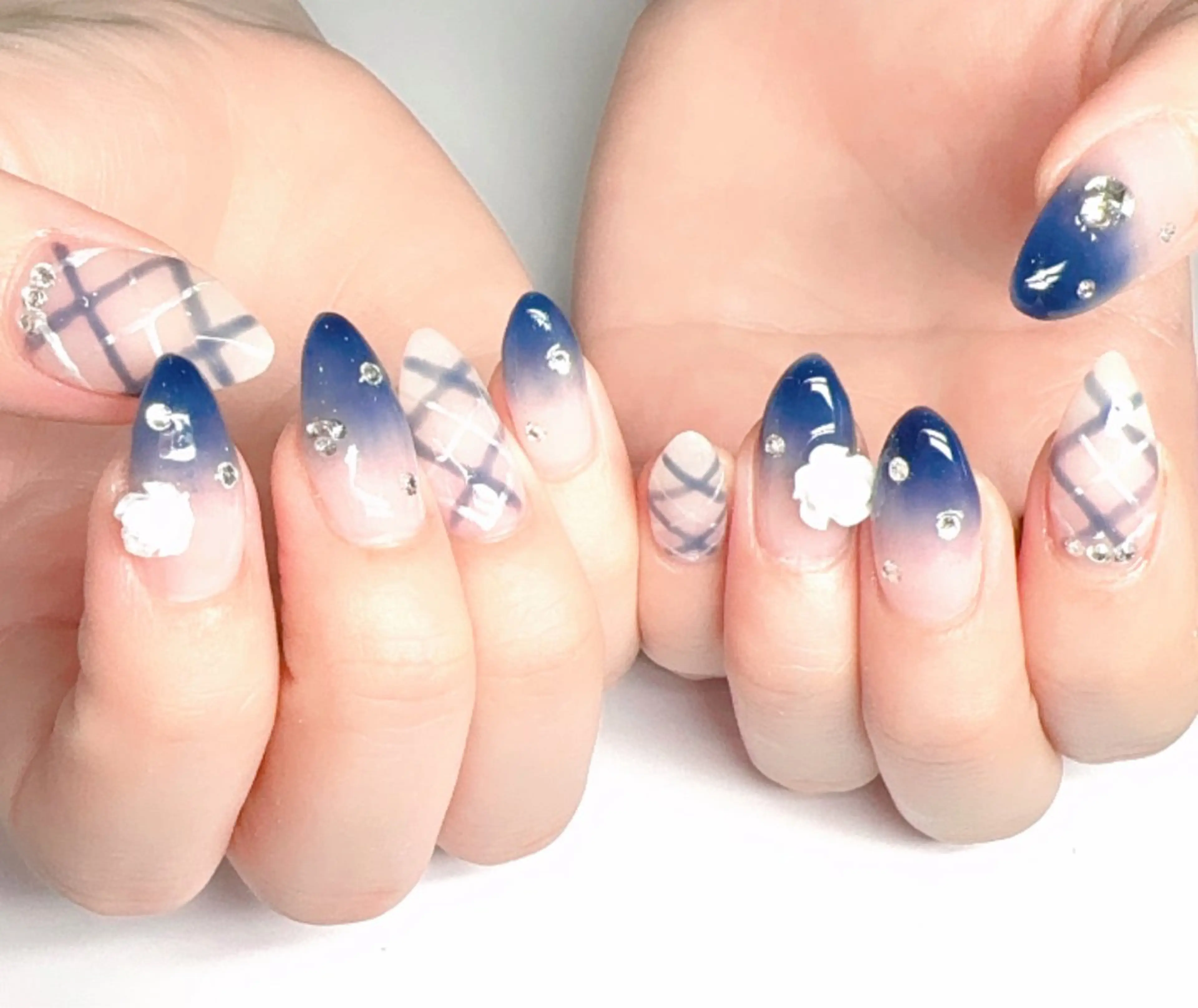 ネイル Rect Shizukaのネイルデザイン