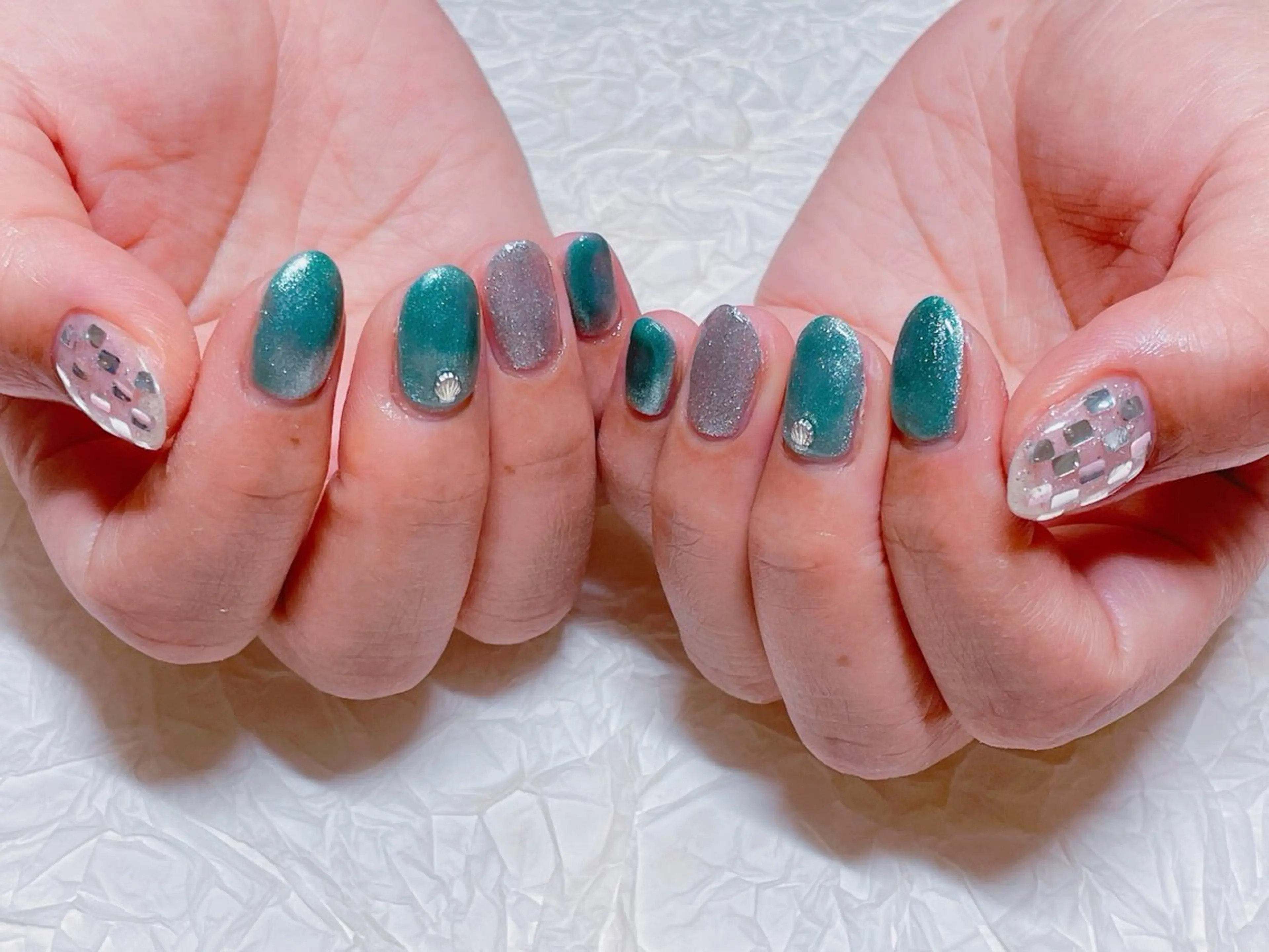 ネイル アートネイル チークネイル ジェルネイル グラデーション マグネットネイル ハンドネイル ゆ か_Nails💫のネイルデザイン