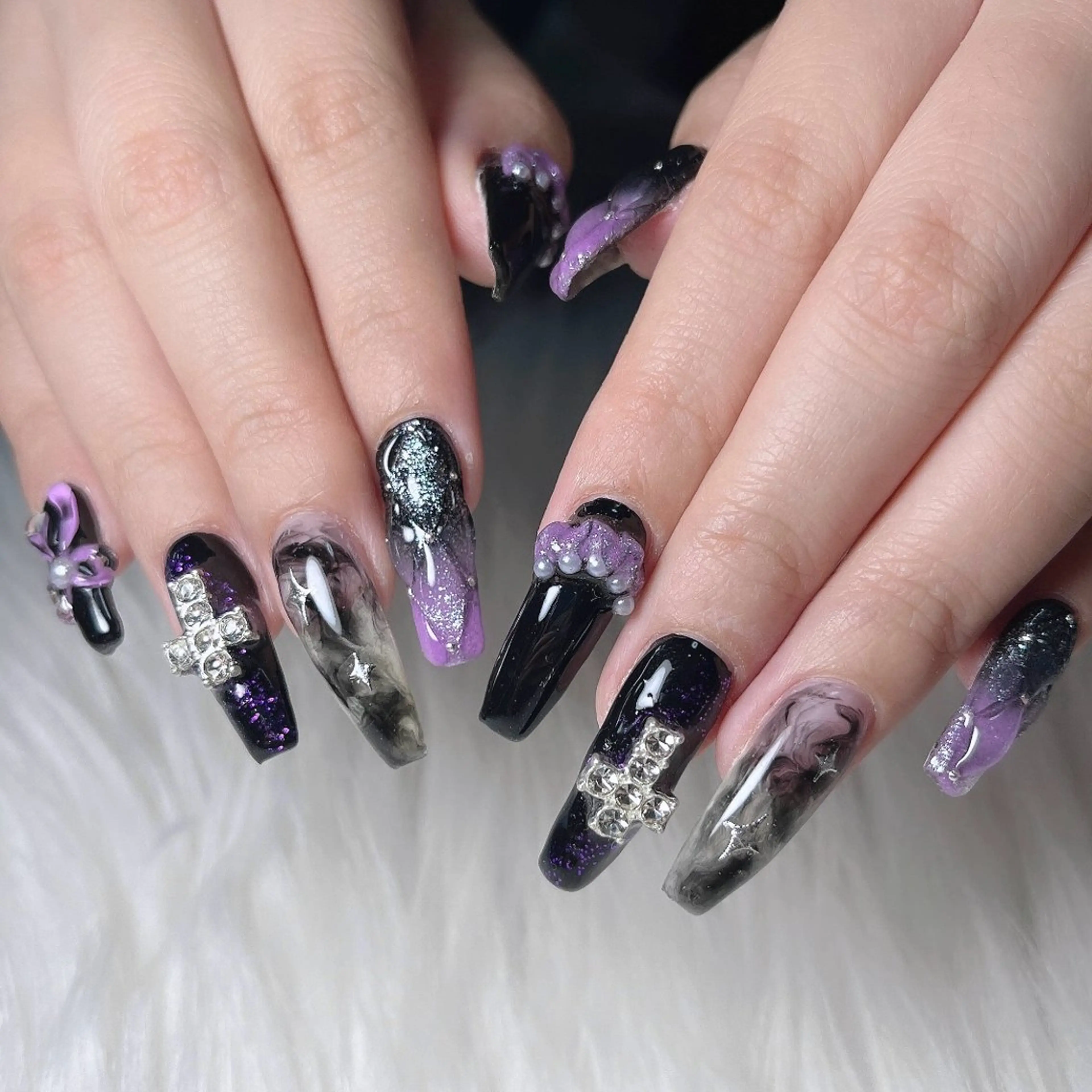 ネイル 韓国ネイル ラメ(グリッター) 持ち込み ハンドネイル 🐕‍🦺Yappy 💗A-tanのネイルデザイン