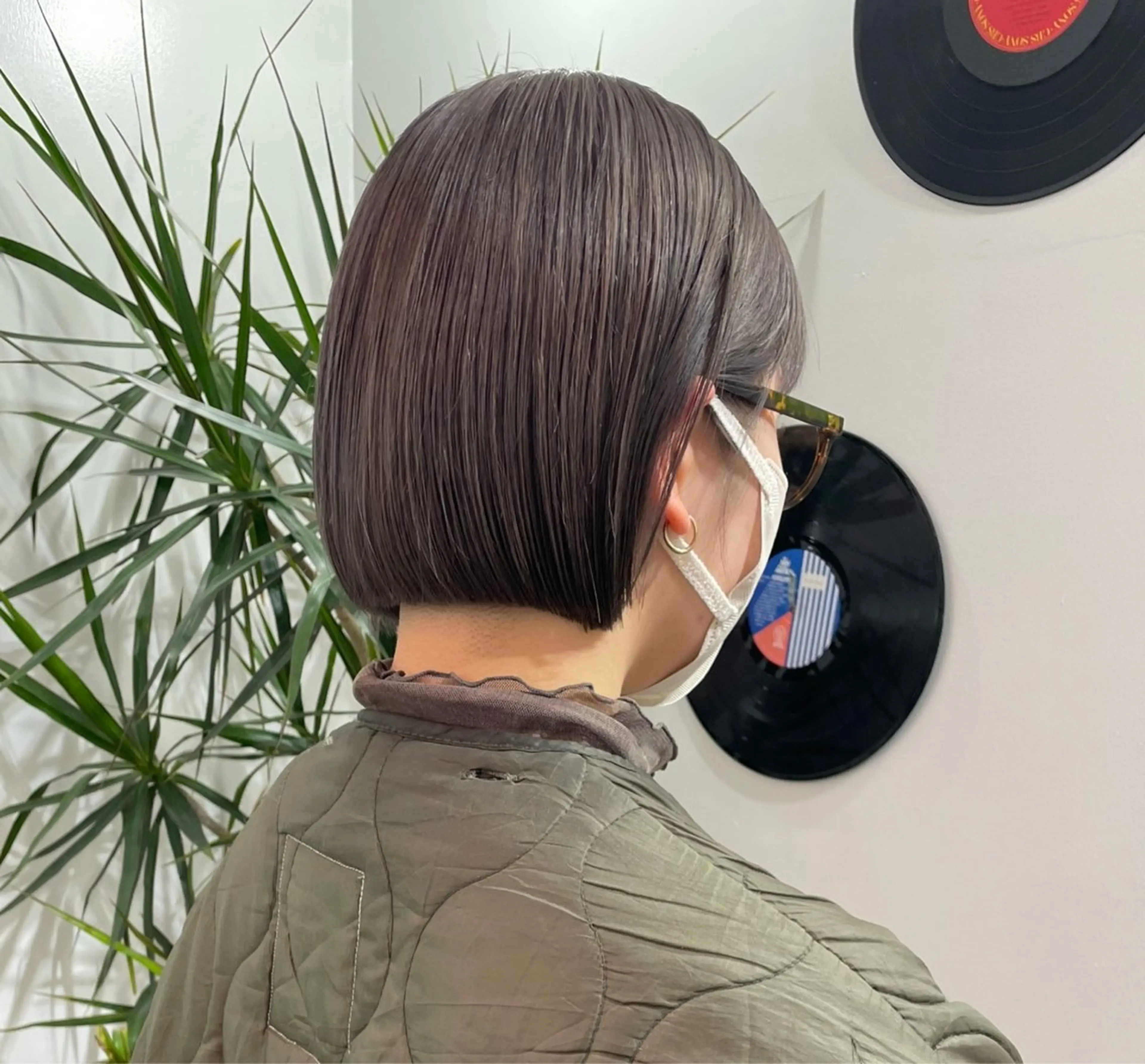 カラー トリートメント 艶 ハイトーン✨ユキノのヘアスタイル