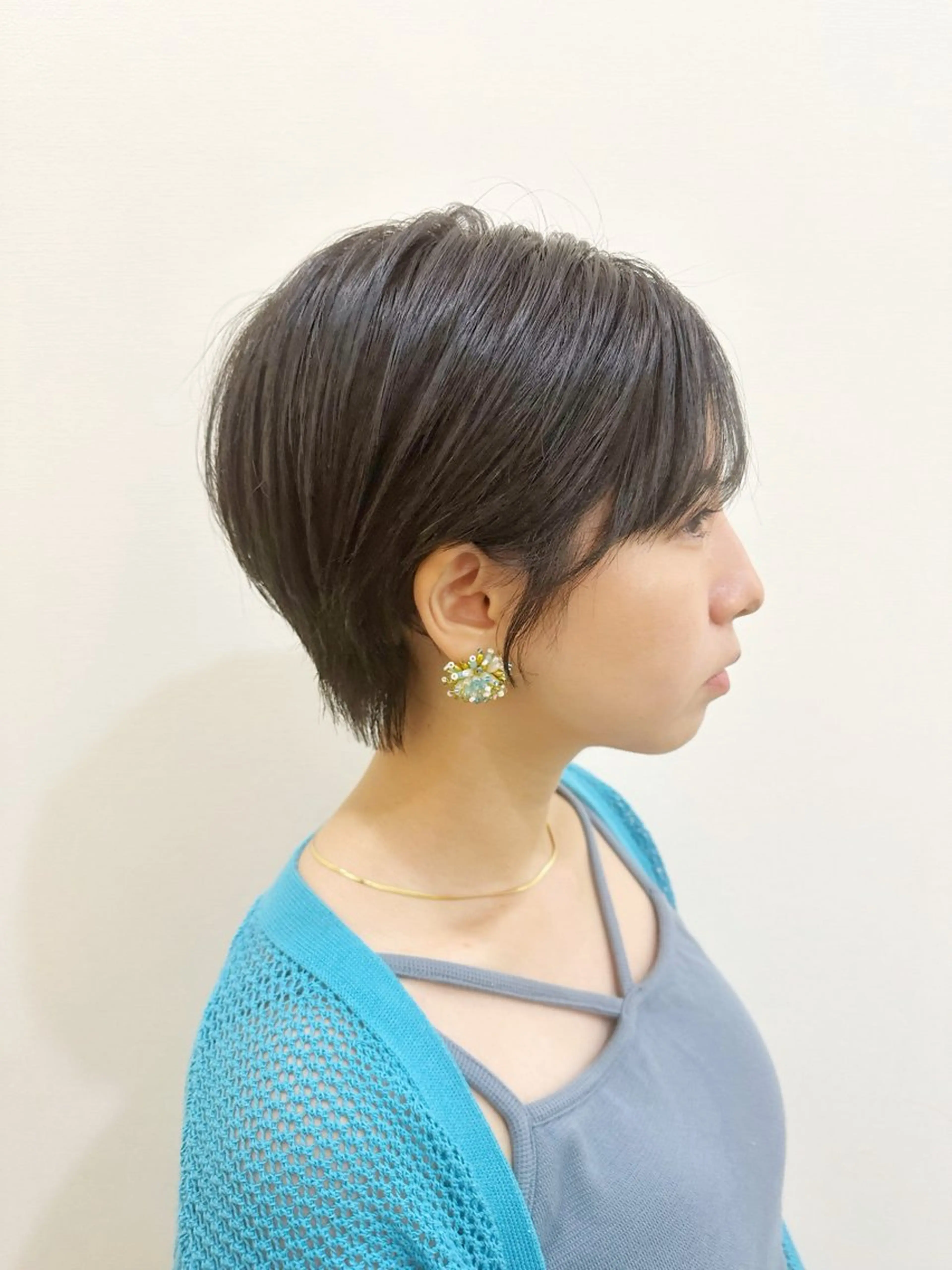 ショート カラー ショートボブ ハンサムショート ボブ くせ毛 ショートヘア カット newline銀座所属・銀座ショート/ 大人ショート/金子涼のヘアスタイル