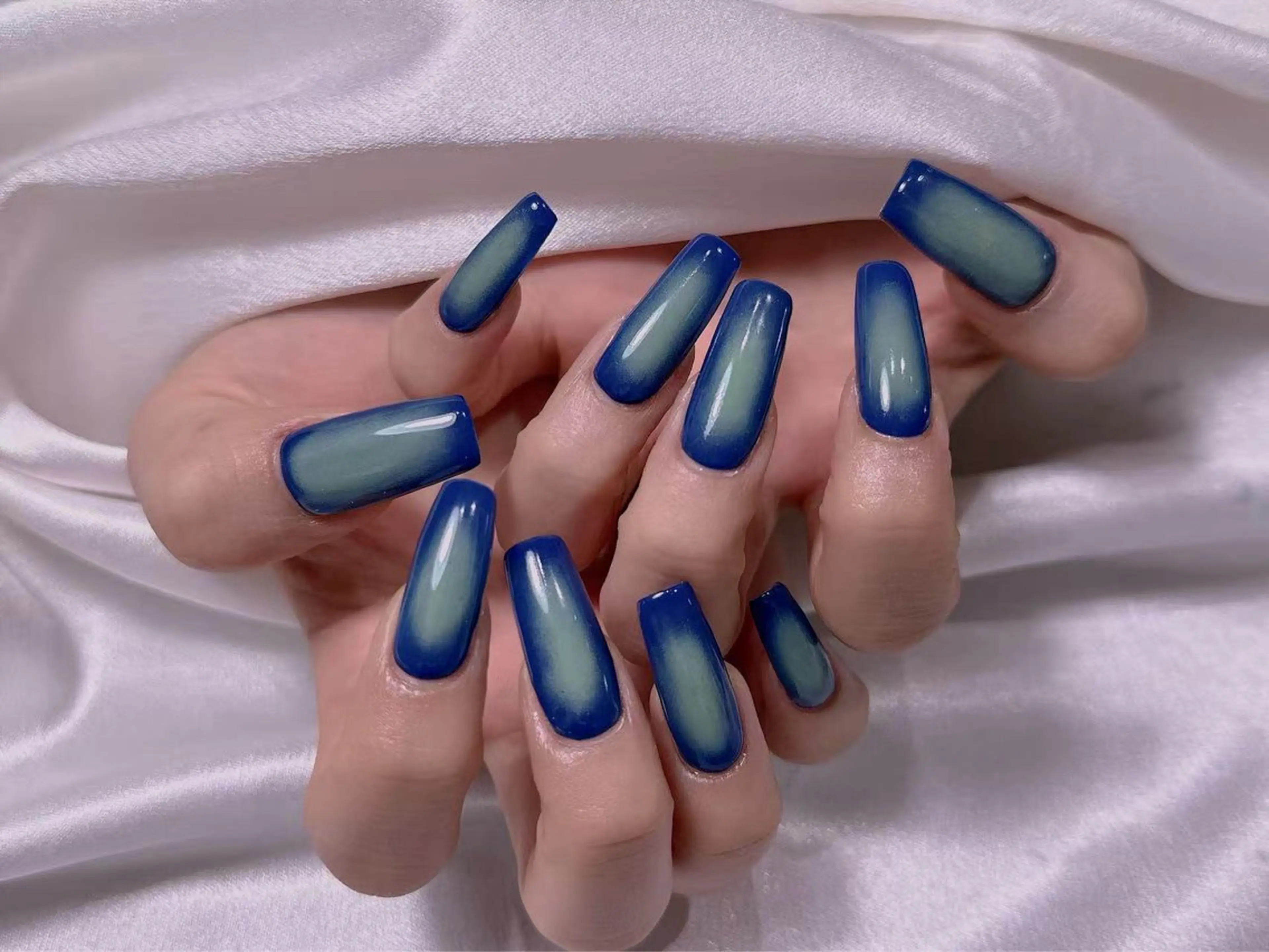 ネイル M2ネイルサロン【長さ出し&フィルイン導入店】所属・長さ出し専門店 RIRIのネイルデザイン