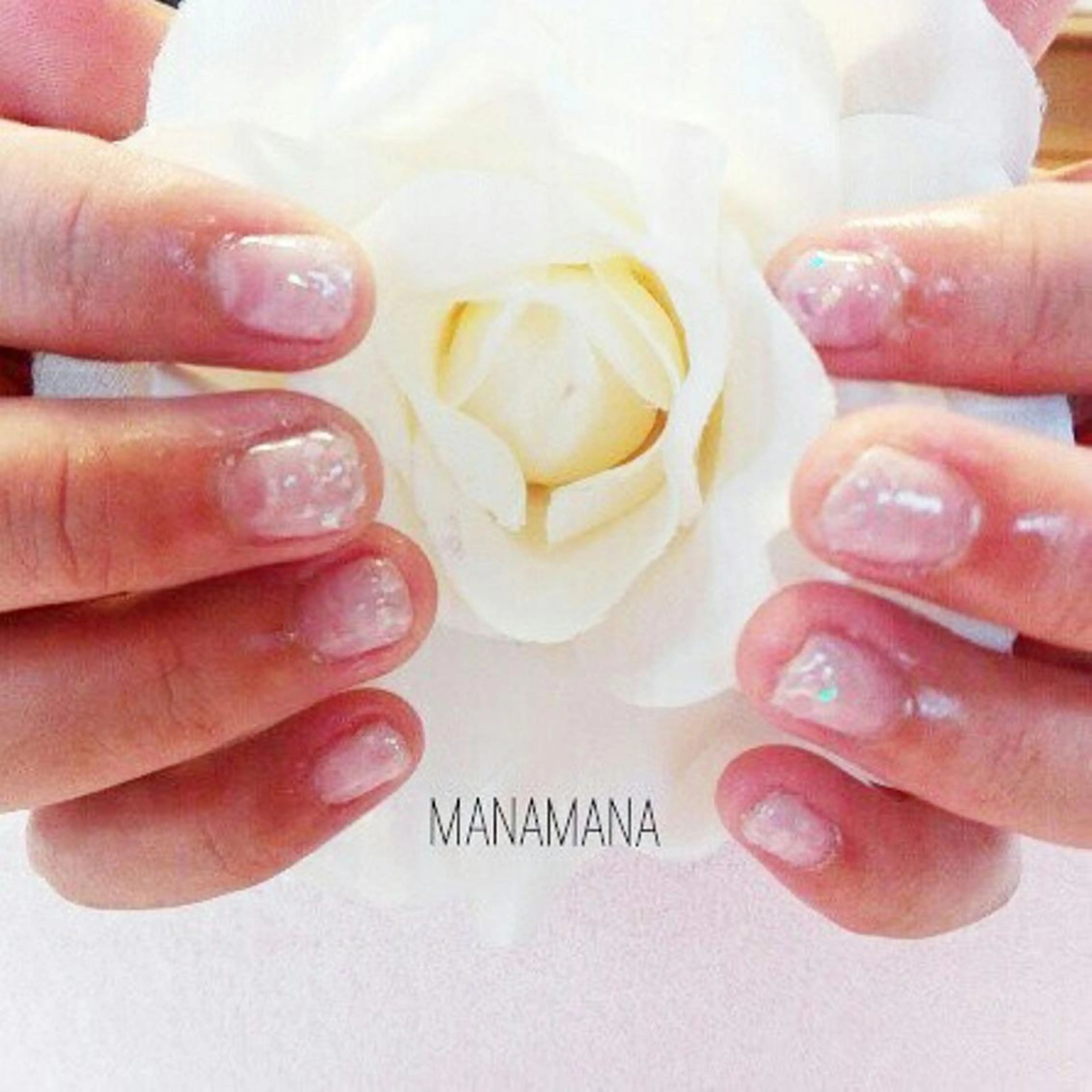 ネイル キラキラネイル MANA MANAのネイルデザイン