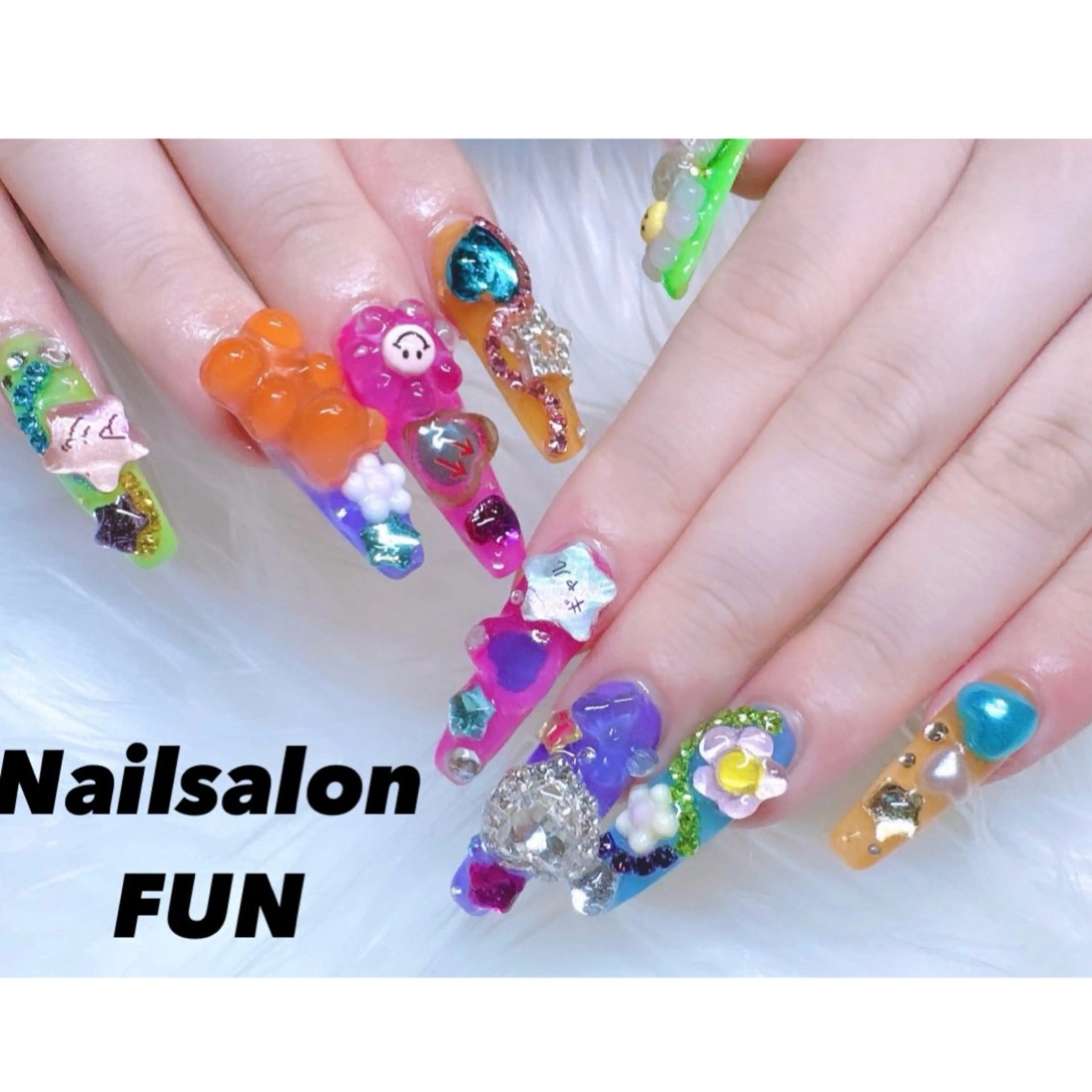 ネイル アートネイル ネイルチップ Nailsalon FUN🌈のネイルデザイン