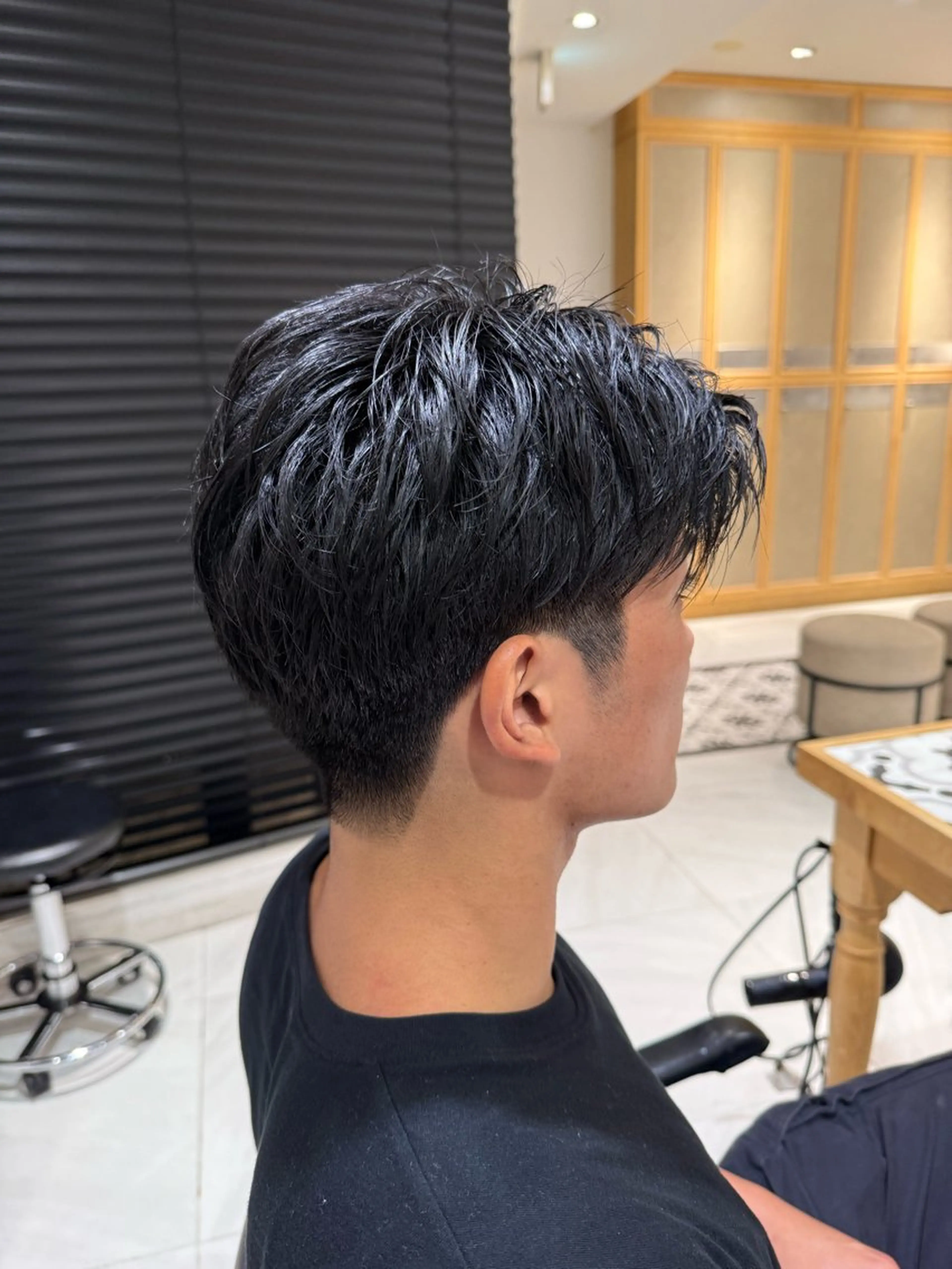 ショート メンズ カット 艶カラー/縮毛矯正 🫧terukaのヘアスタイル